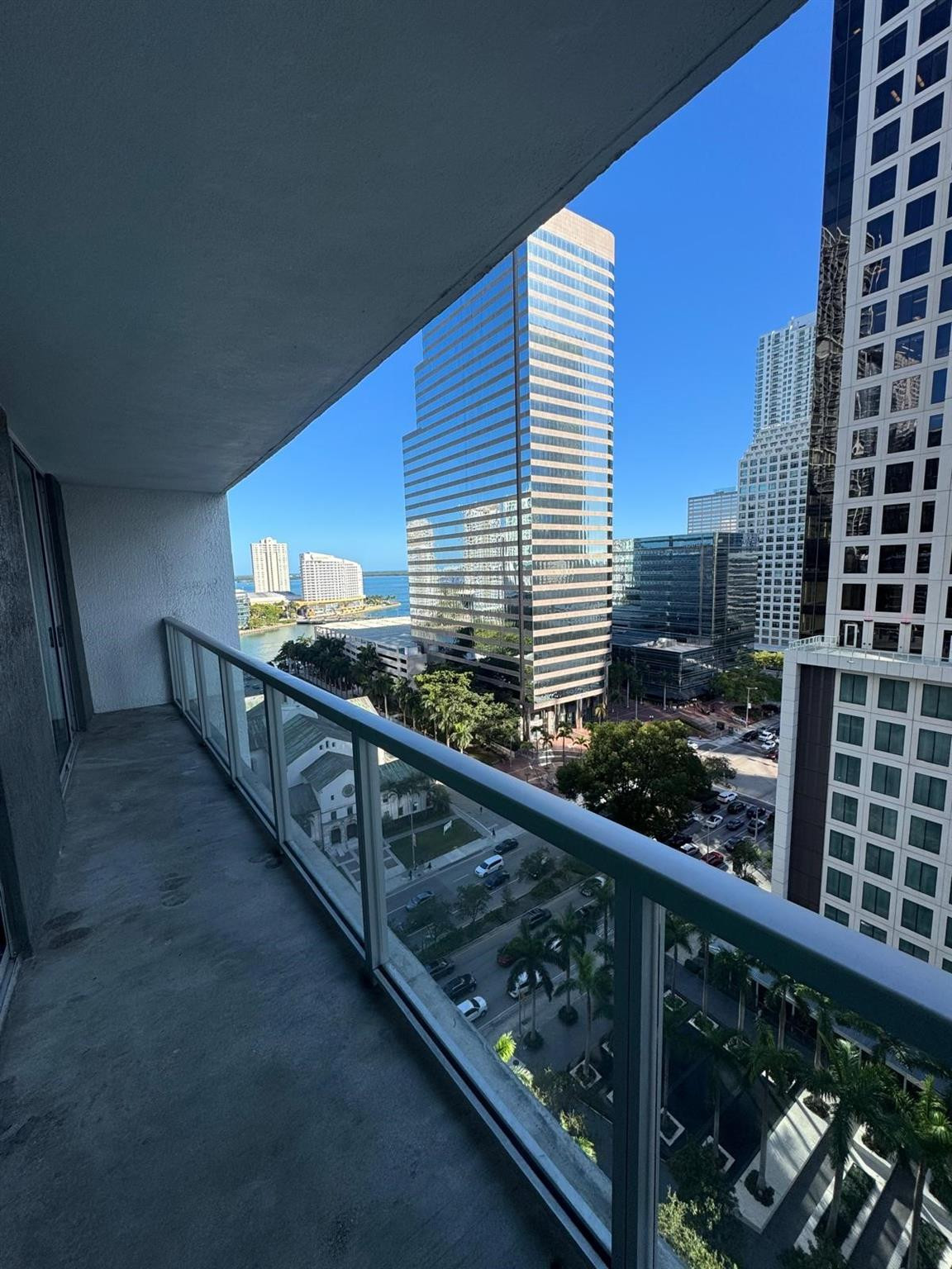 image 500 Brickell East1