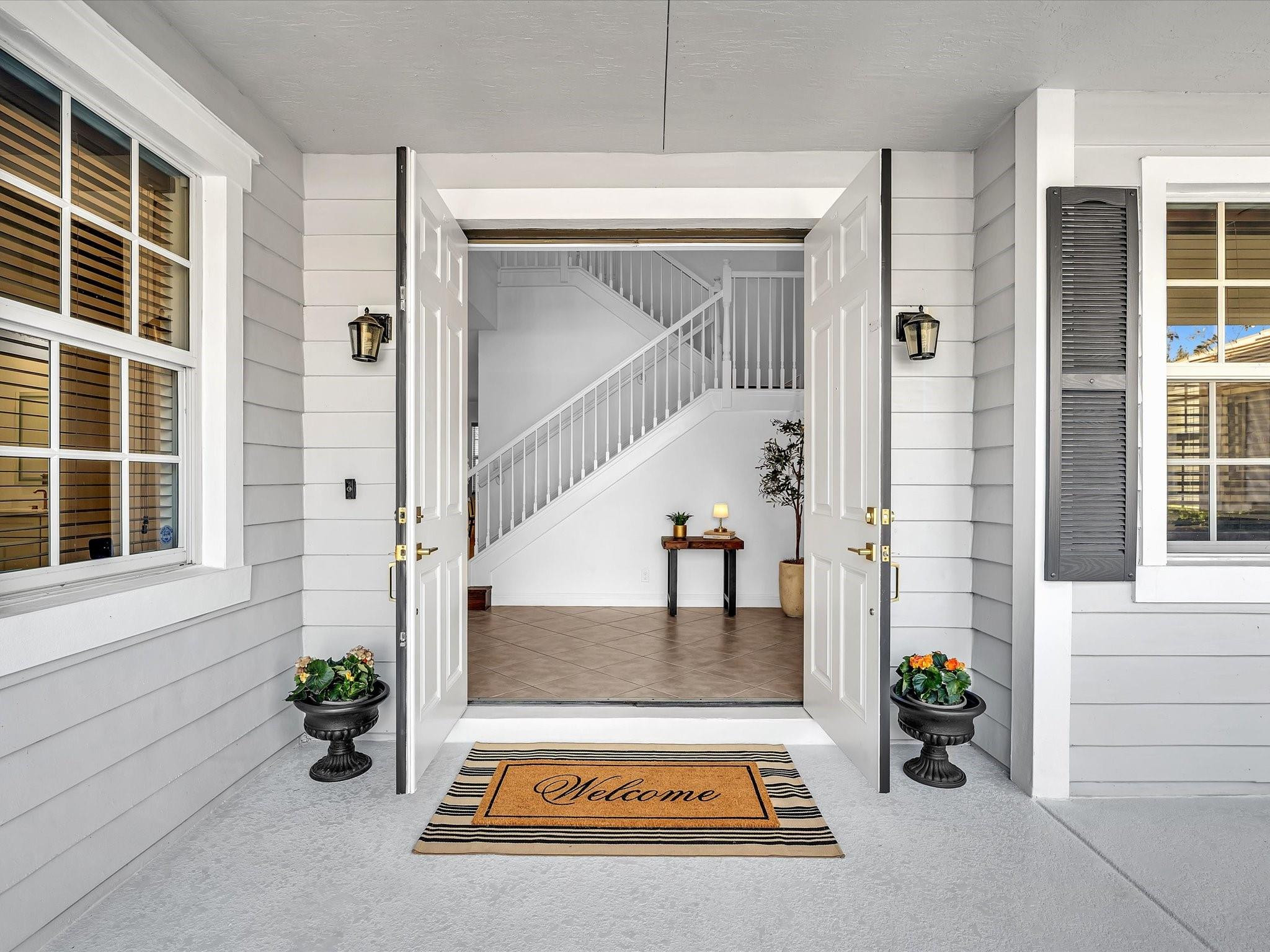 6806 Lakeside Davie, FL 33314