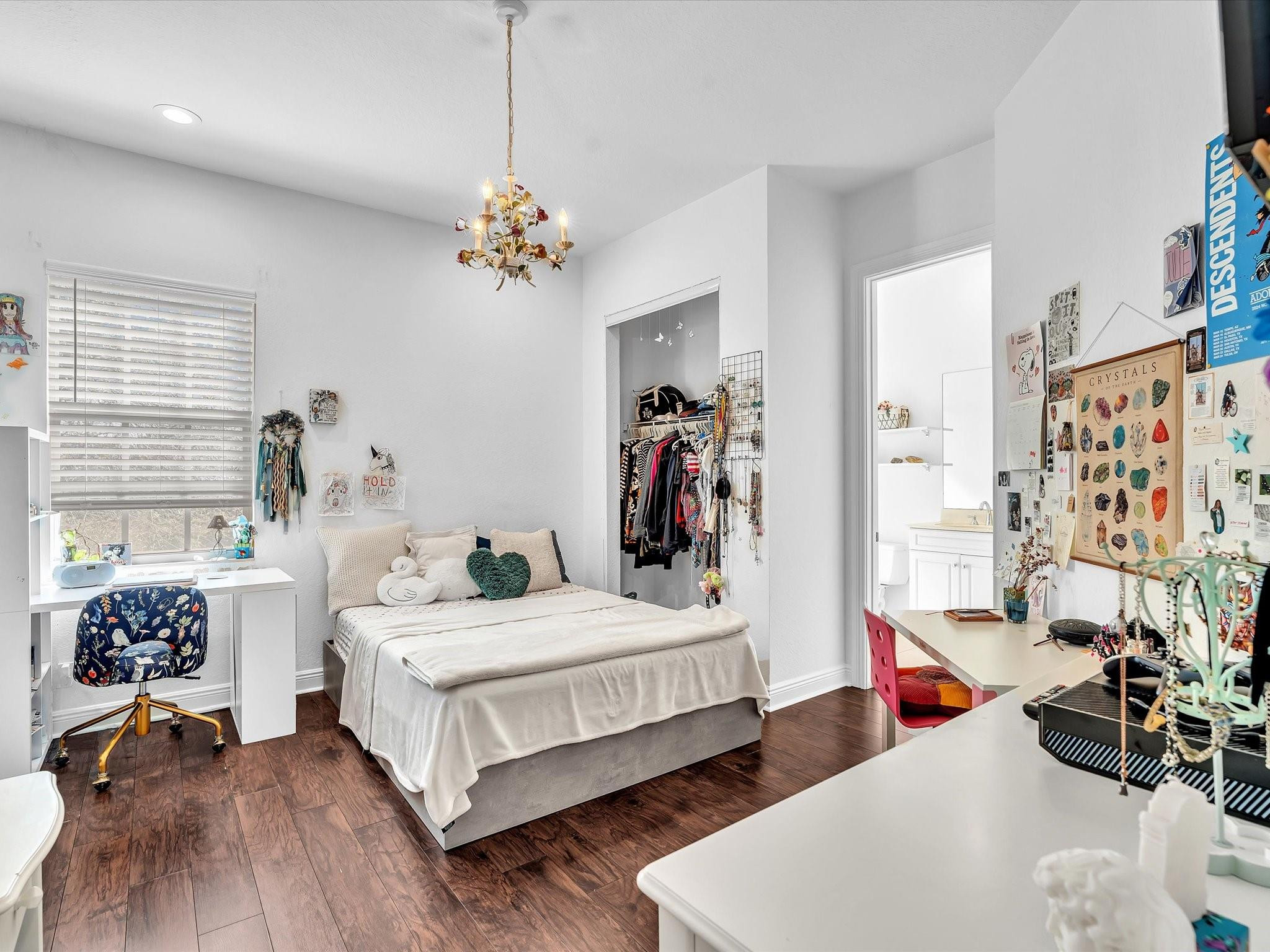 6806 Lakeside Davie, FL 33314