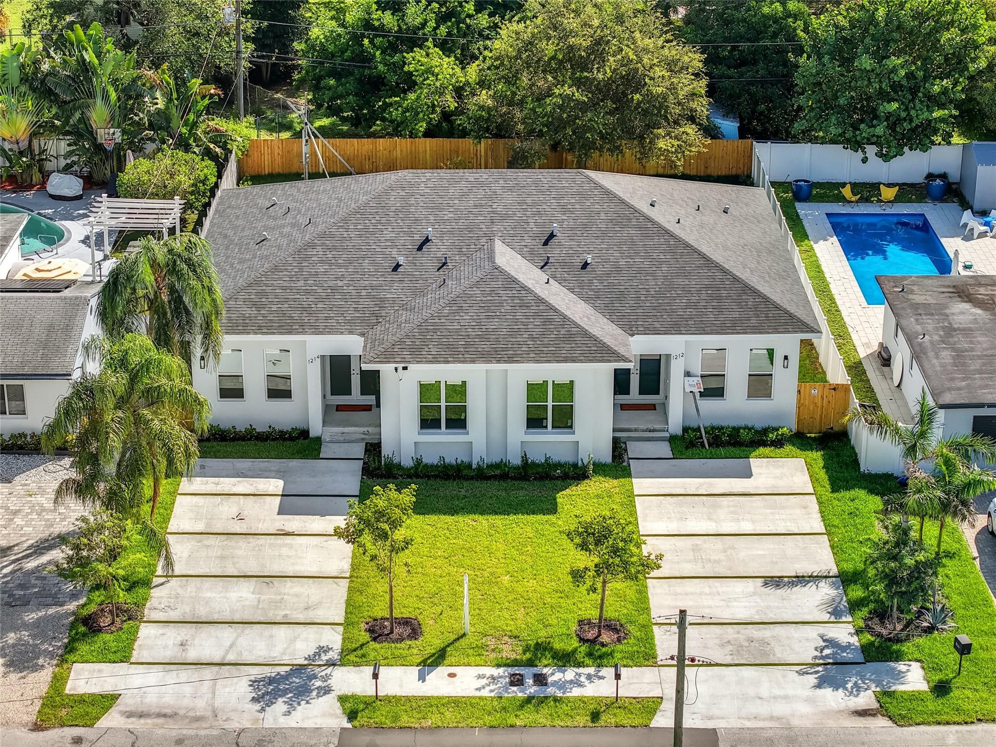 1214 NW 4th Fort Lauderdale, FL 33311