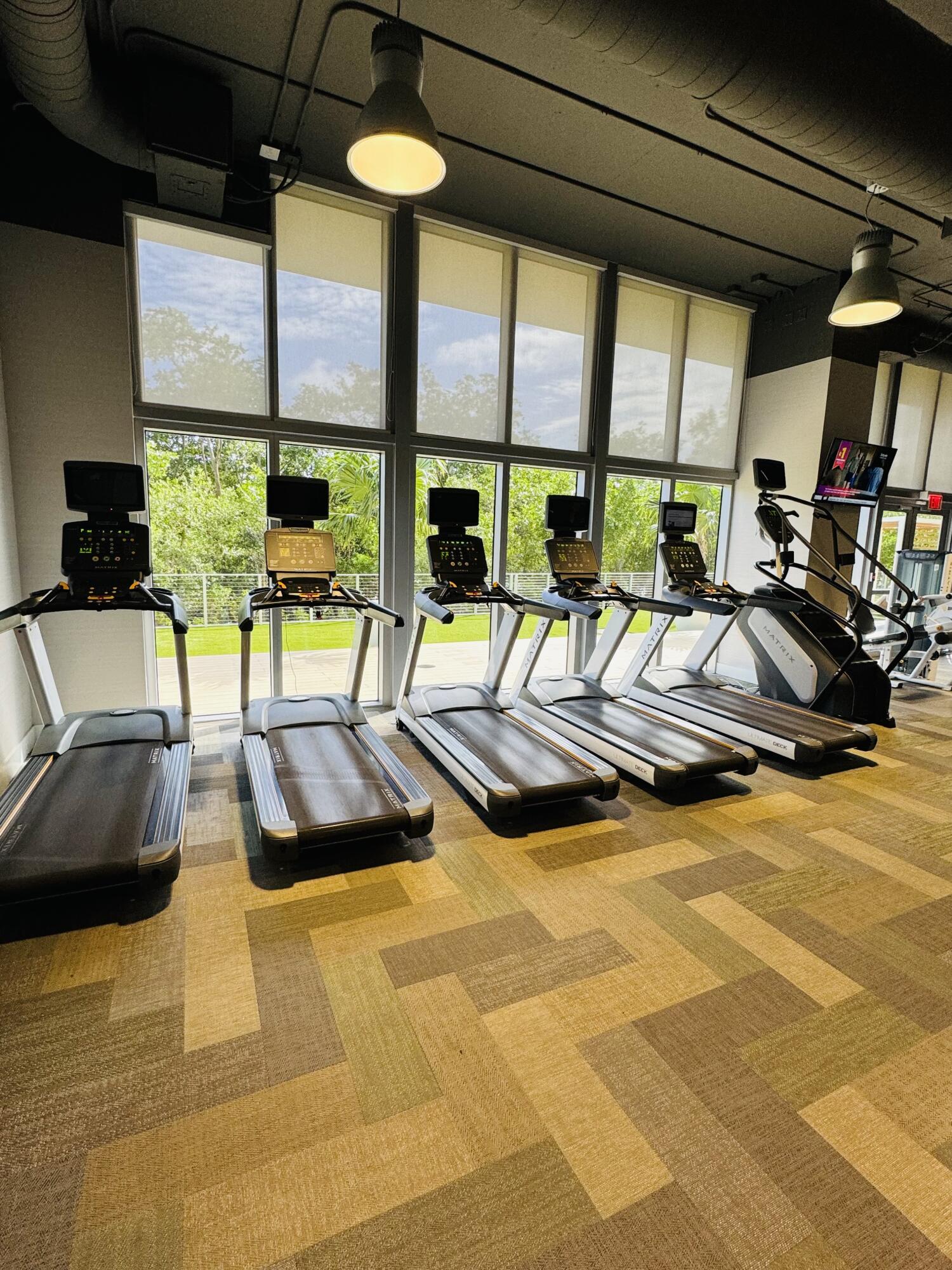 image THE HARBOUR NORTH CONDO15