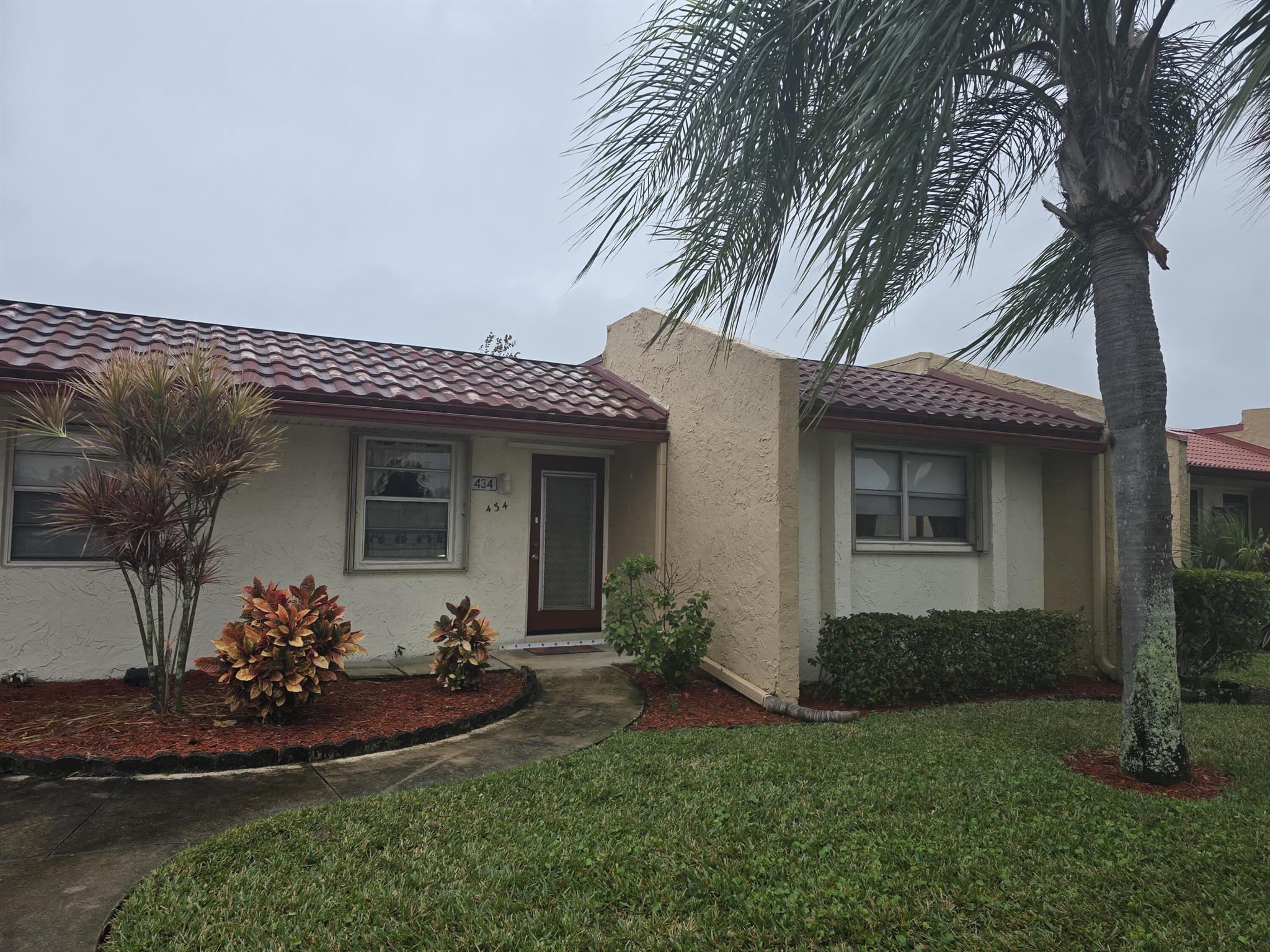 434 Lake Carol Dr