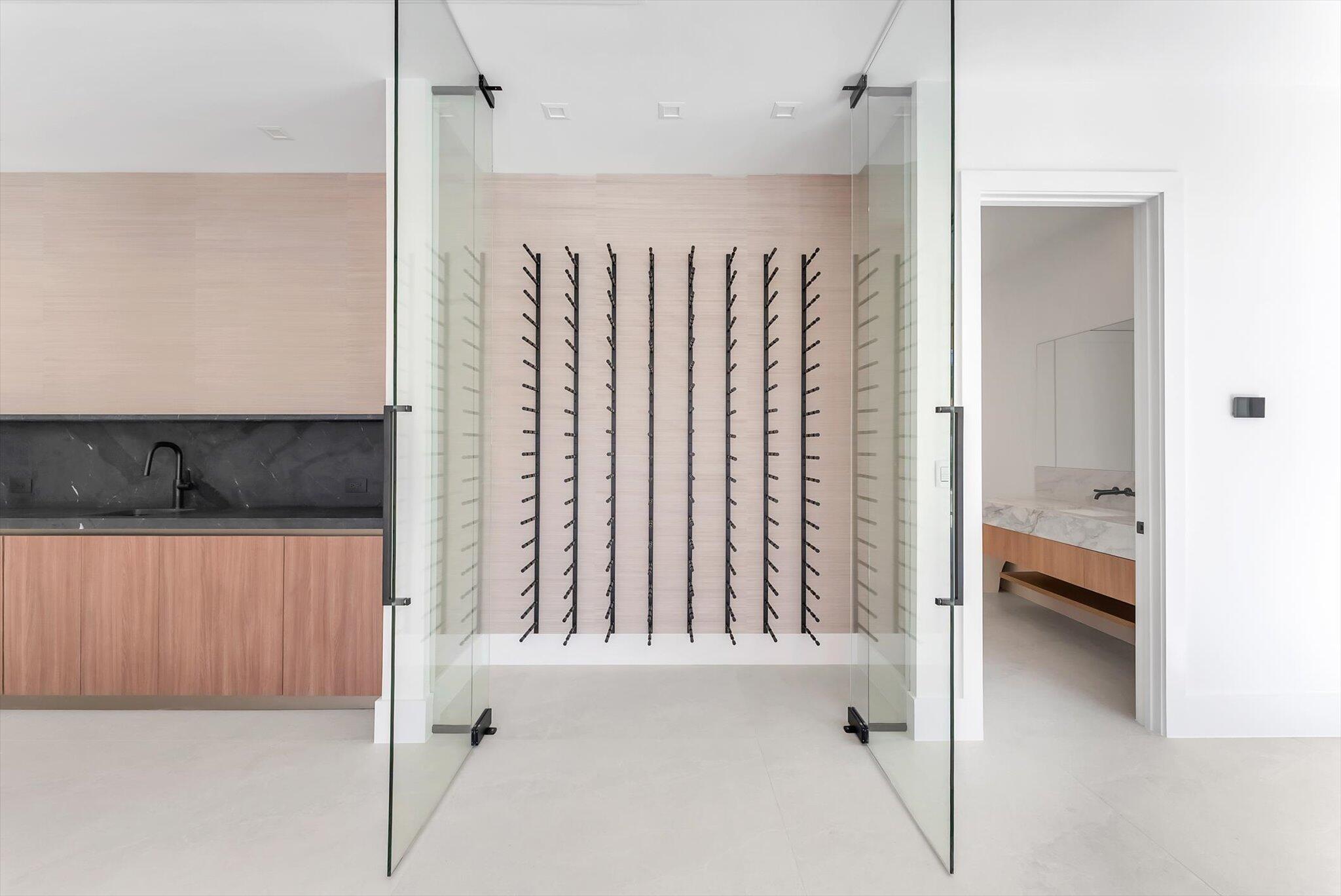 880 NE 3rd Ave Boca Raton, FL 33432