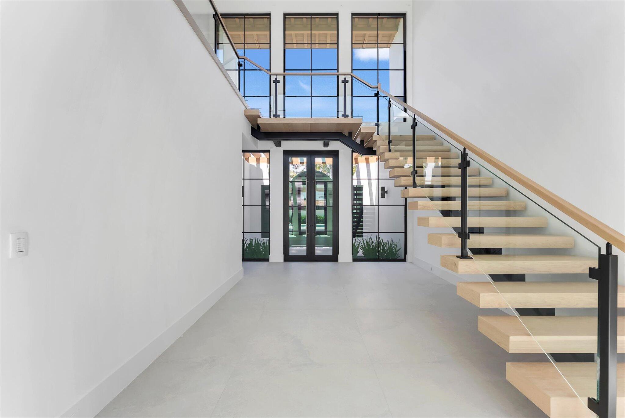 880 NE 3rd Ave Boca Raton, FL 33432