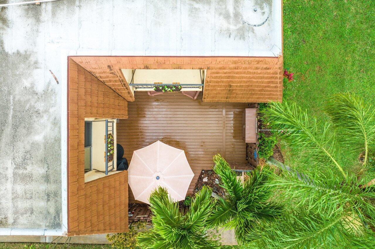 825 Center St #13b Jupiter, FL 33458