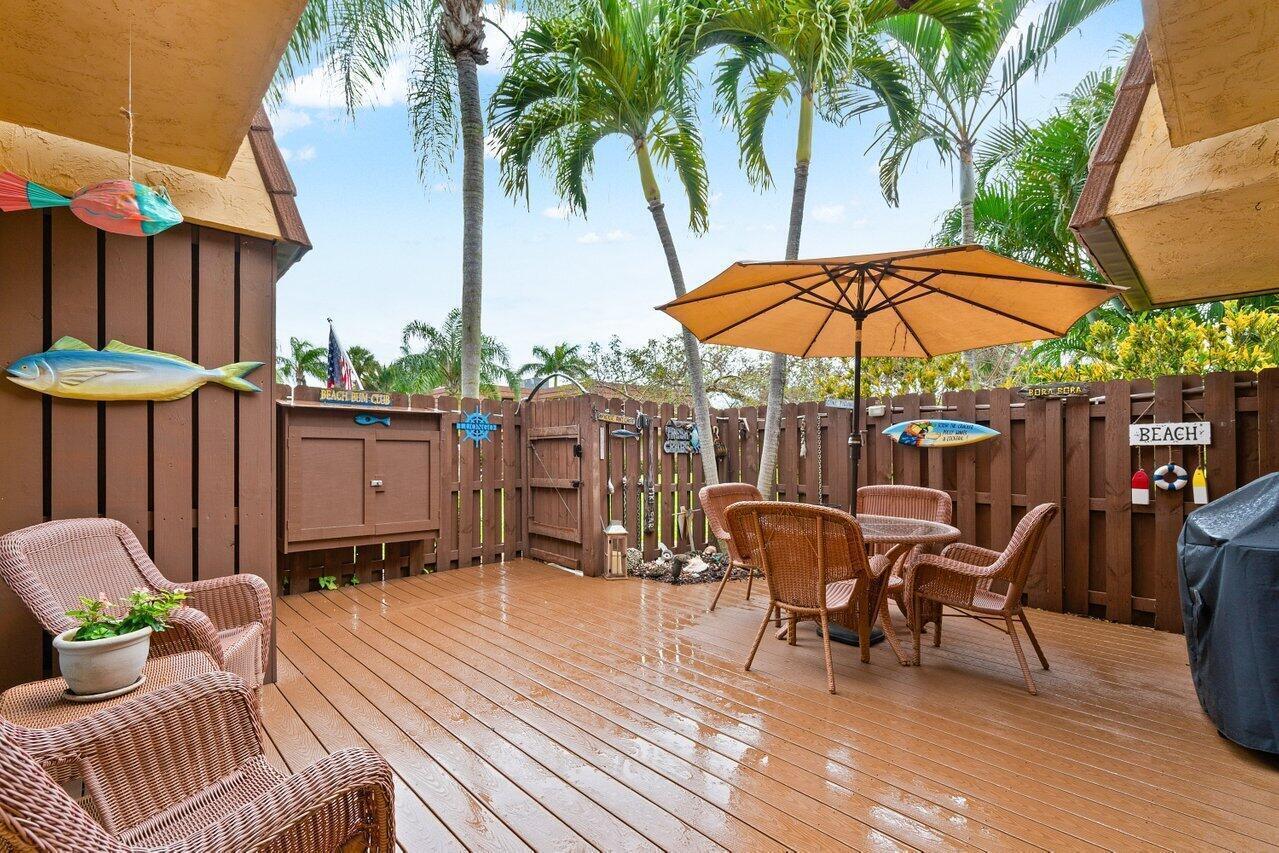 825 Center St #13b Jupiter, FL 33458