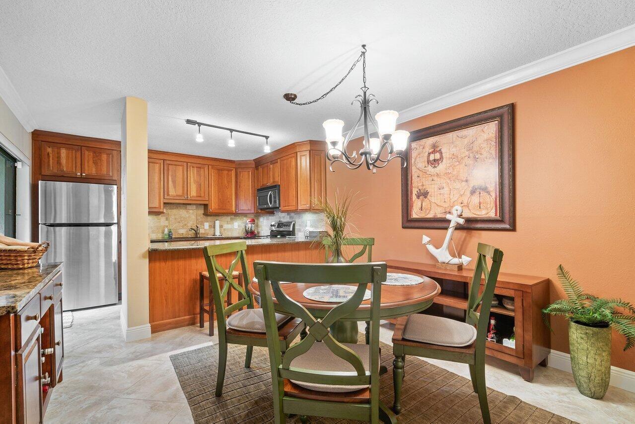 825 Center St #13b Jupiter, FL 33458