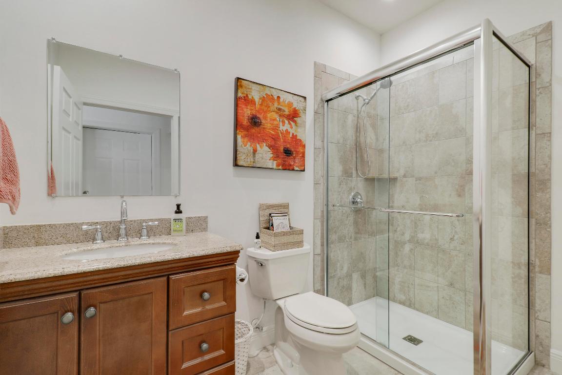 19560 Gulfstream Dr Jupiter, FL 33469