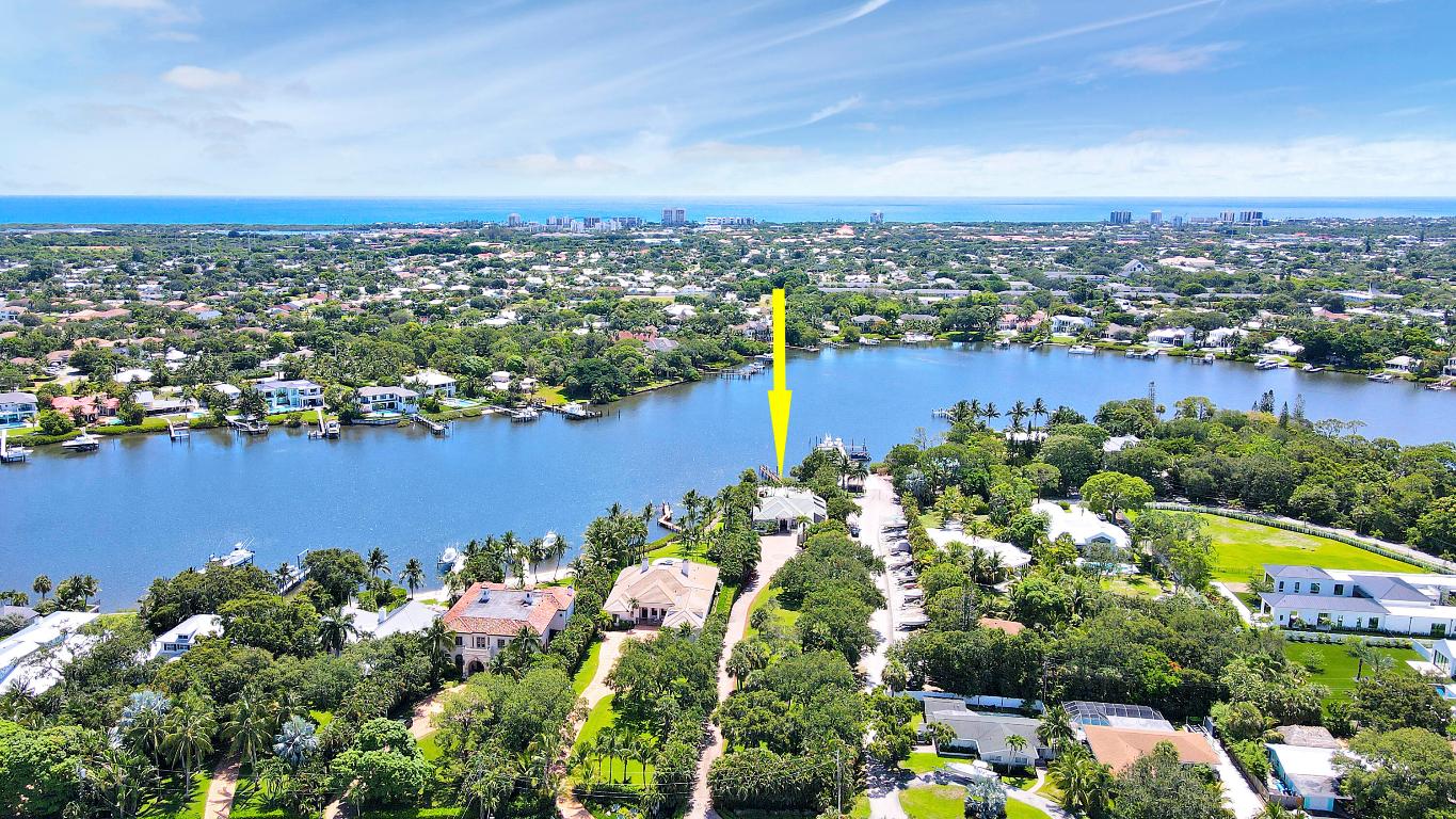 19560 Gulfstream Dr Jupiter, FL 33469