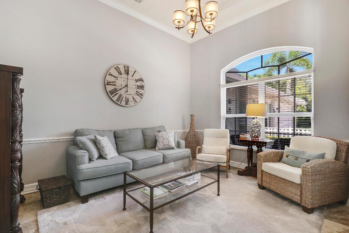 19560 Gulfstream Dr Jupiter, FL 33469