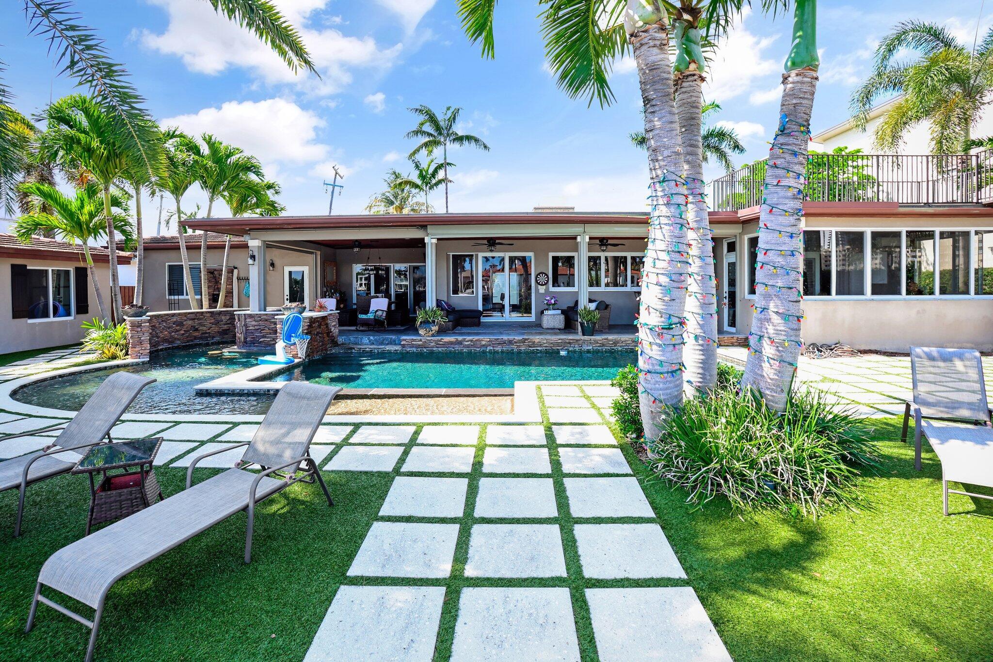 3102 SE 12th St Pompano Beach, FL 33062