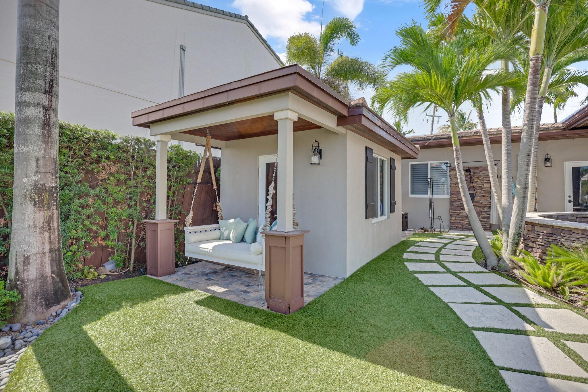 3102 SE 12th St Pompano Beach, FL 33062