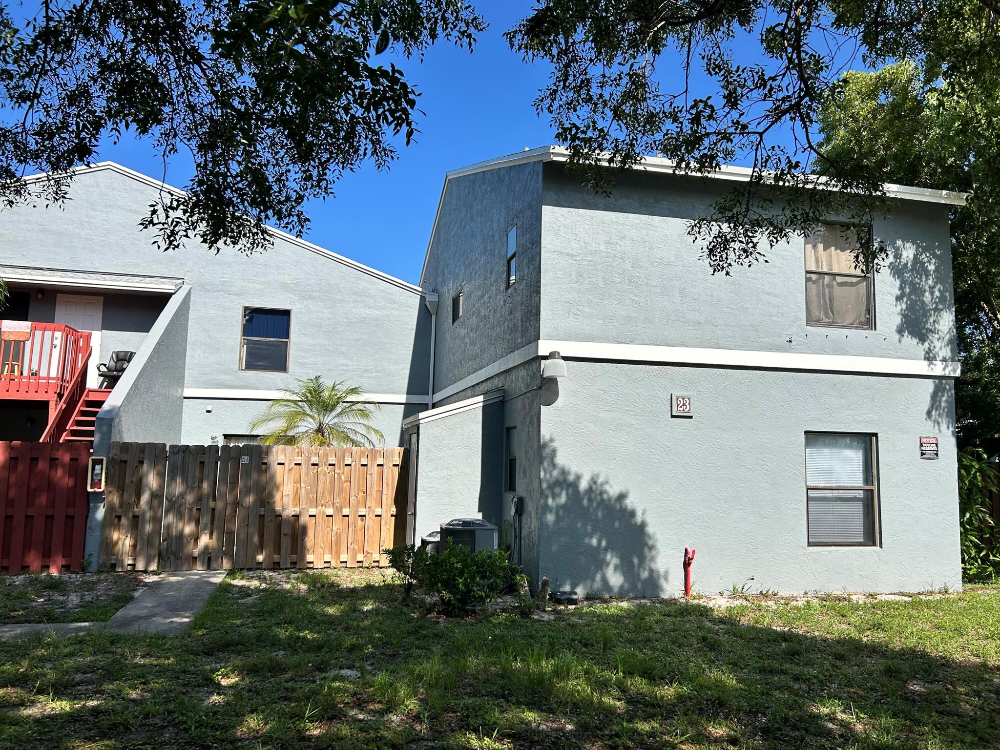 23 Crossings Cir #B