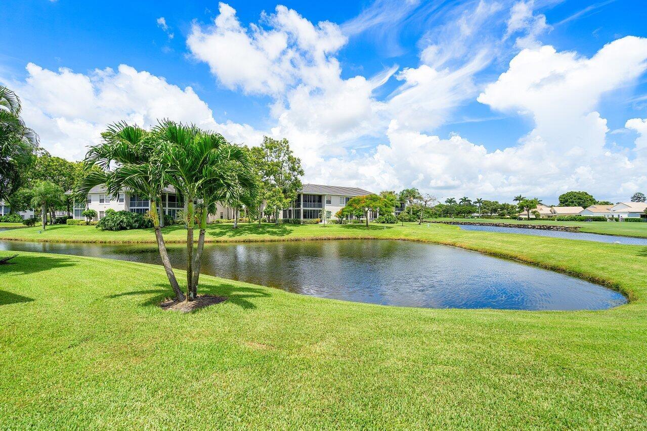 5070 Lake Catalina Dr #C