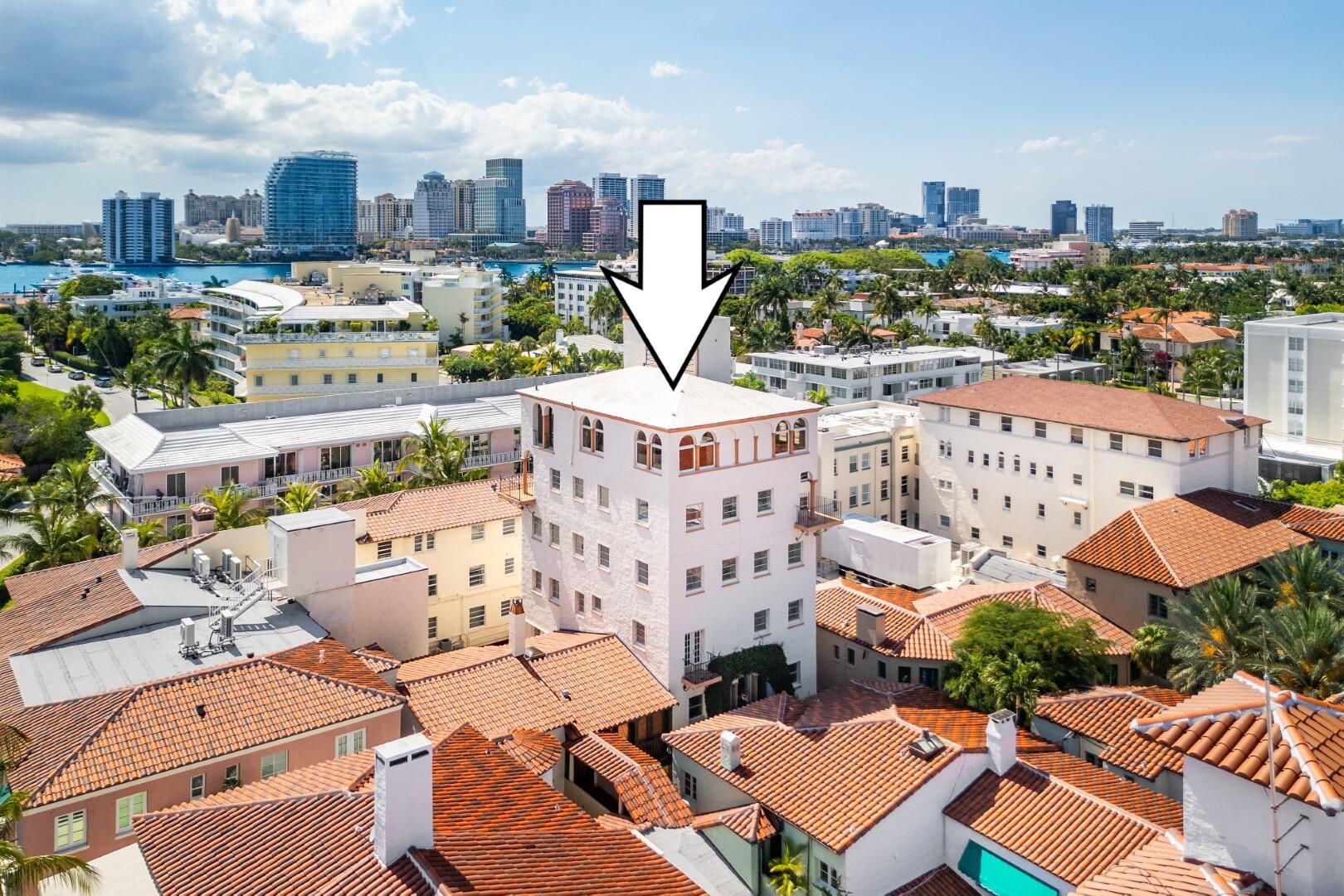 9 Via Parigi Palm Beach, FL 33480