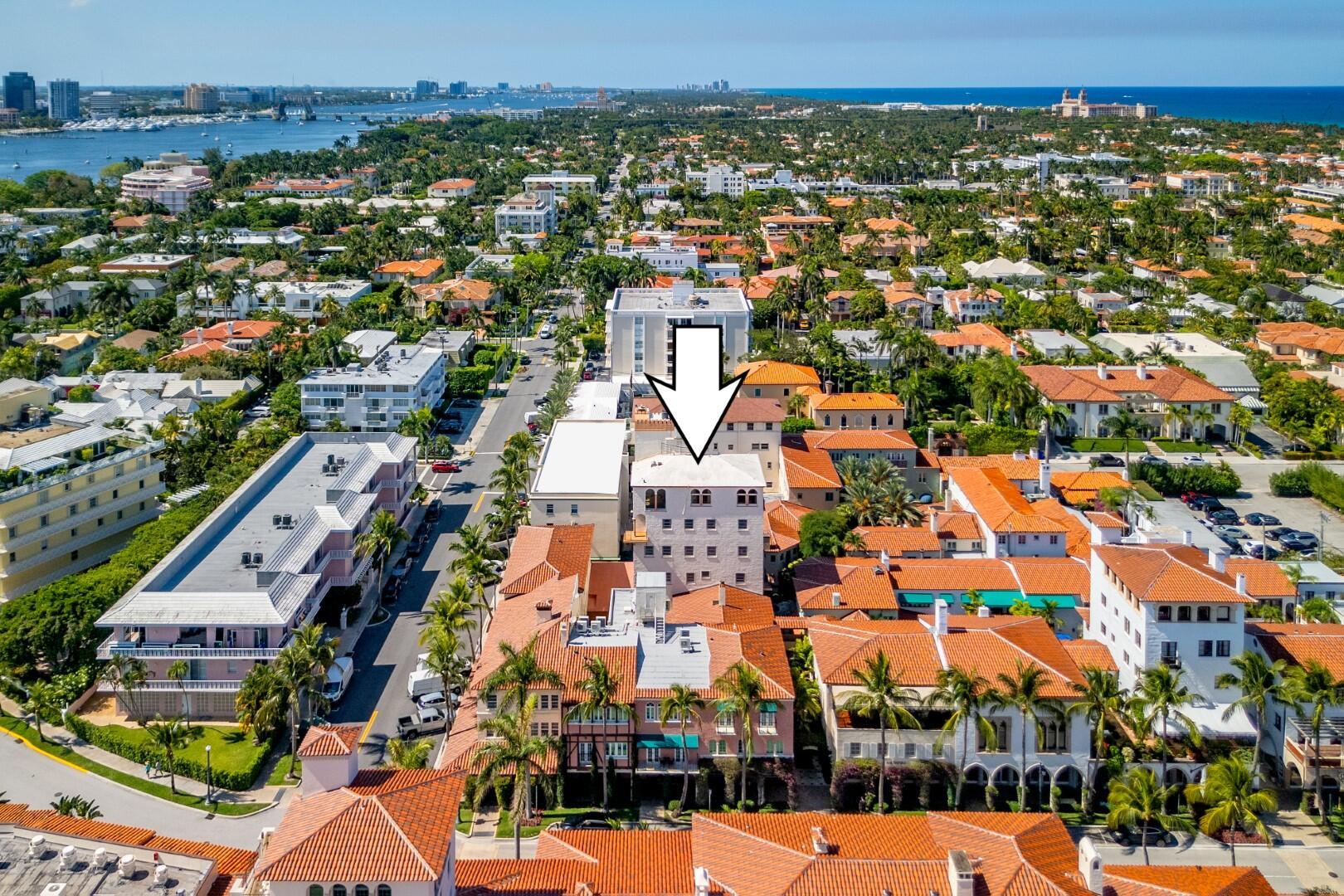 9 Via Parigi Palm Beach, FL 33480