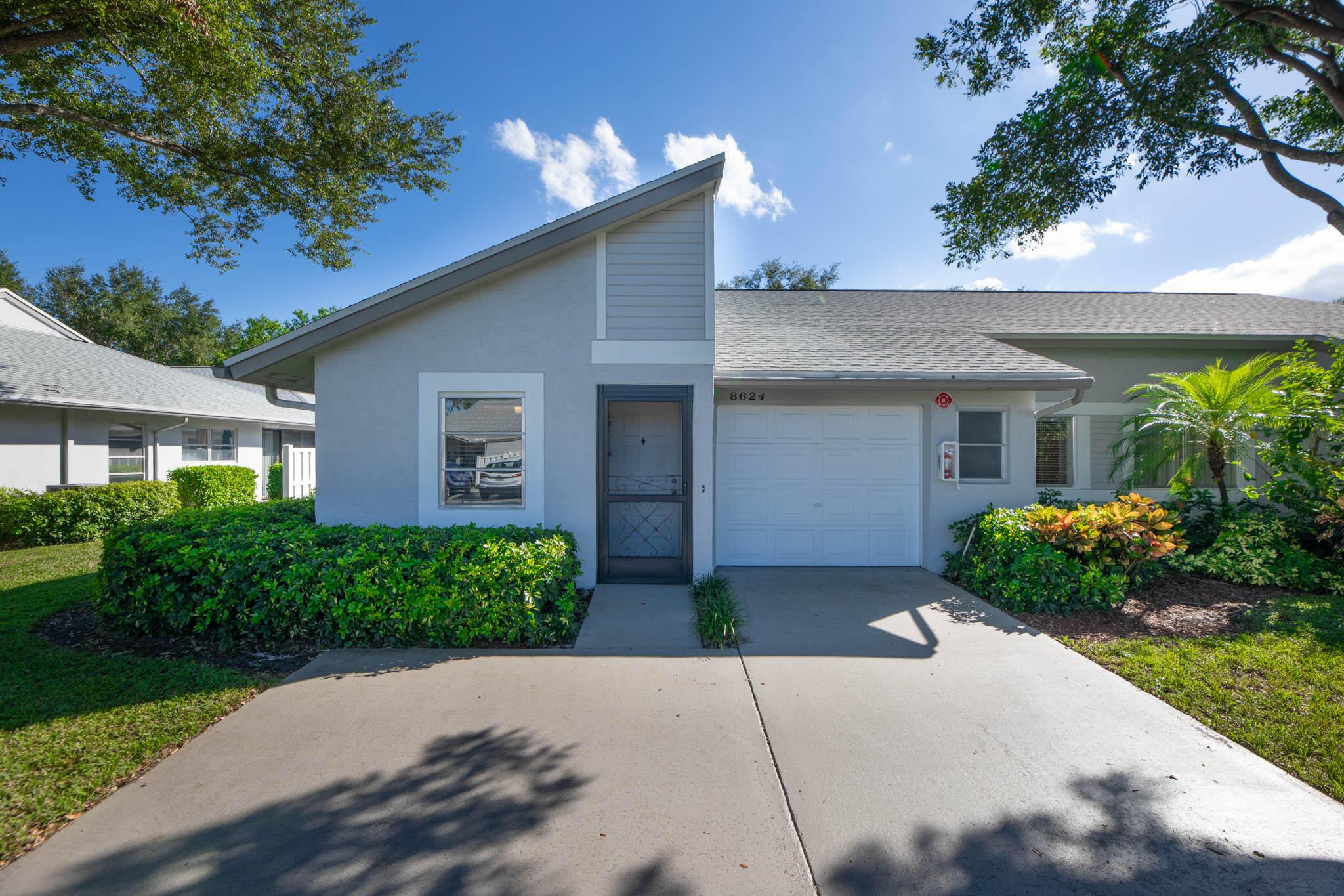 8624 Sunbird Pl