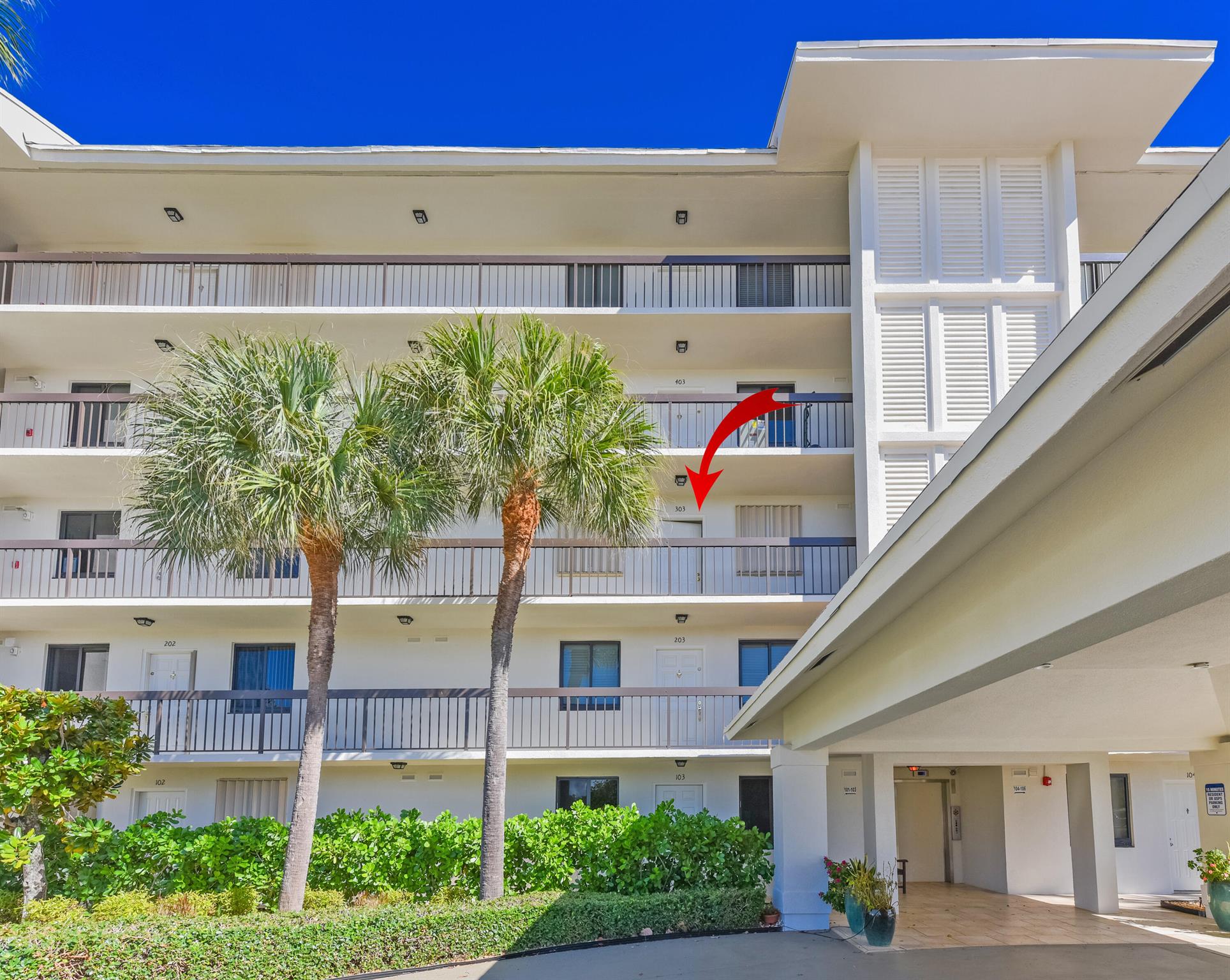 601 S Seas Dr #303 Jupiter, FL 33477