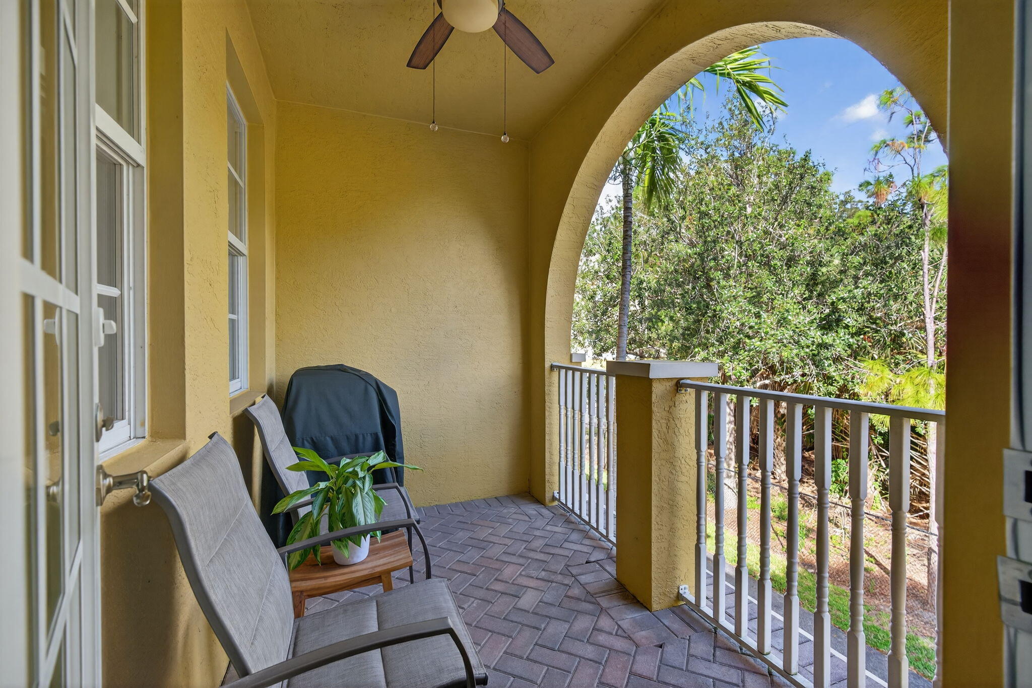 141 Seagrape #203 Jupiter, FL 33458