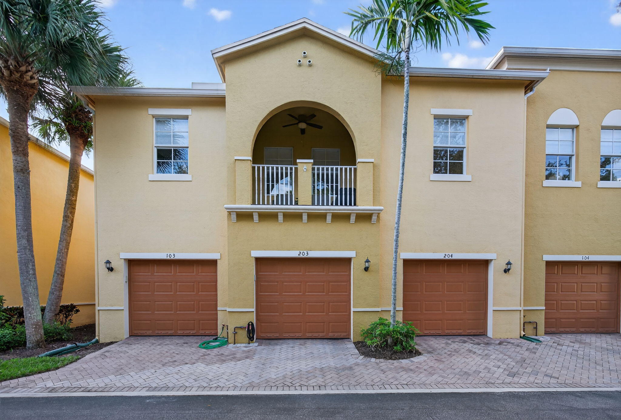 141 Seagrape #203 Jupiter, FL 33458