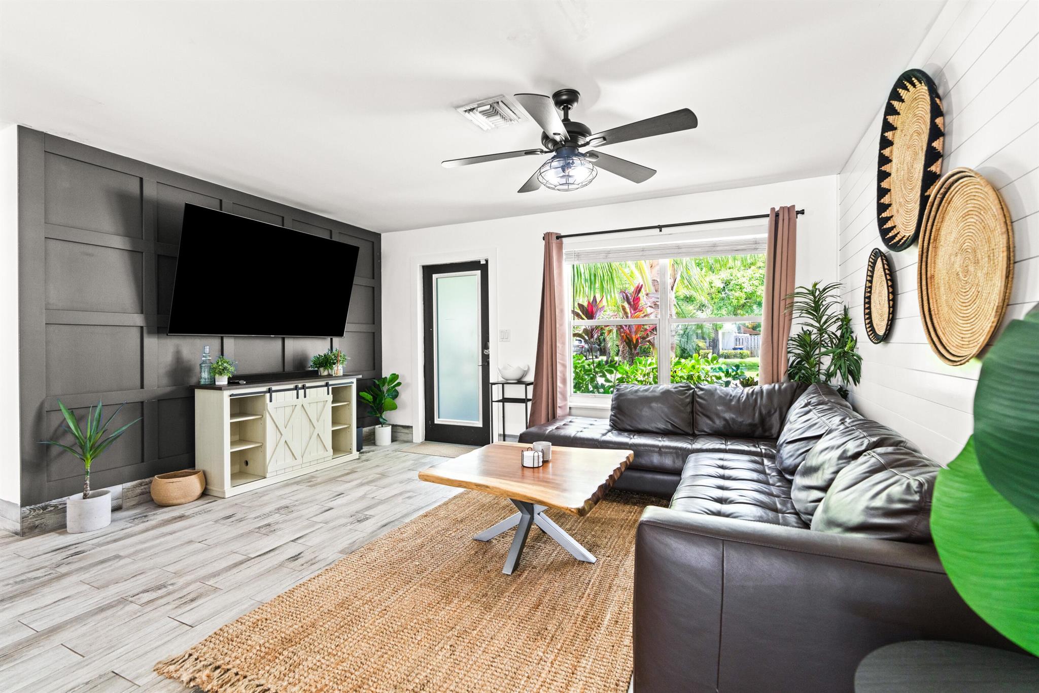 19165 SE Homewood Ave Tequesta, FL 33469