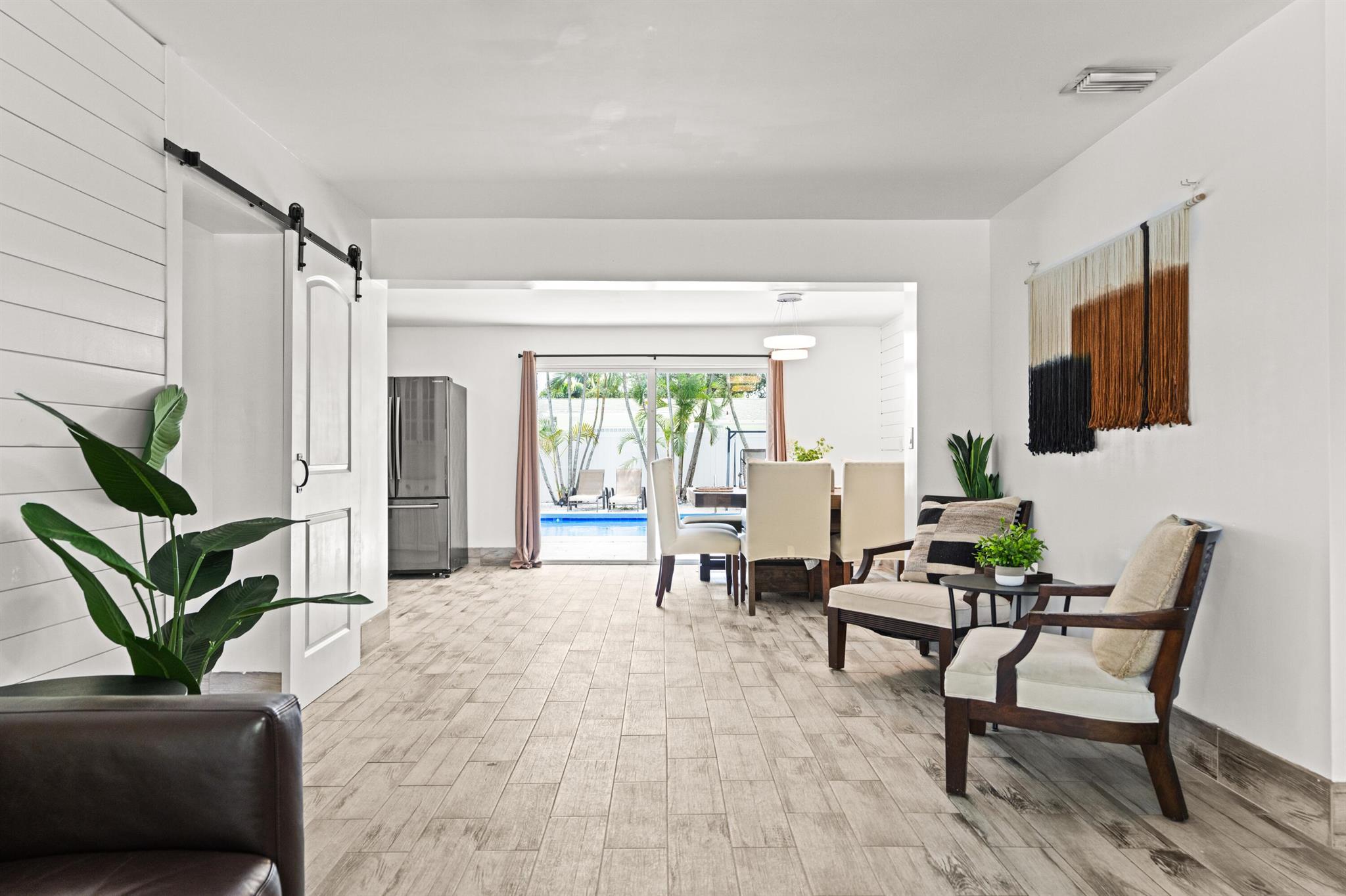 19165 SE Homewood Ave Tequesta, FL 33469