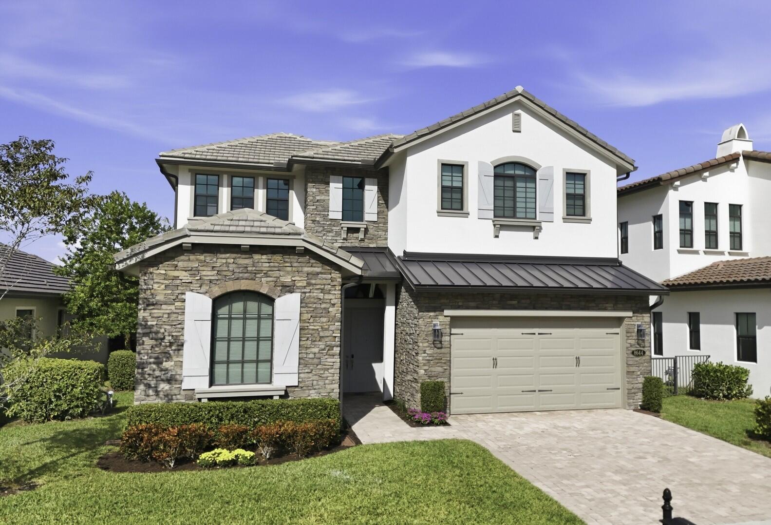 8644 Grand Prix Ln Boynton Beach, FL 33472