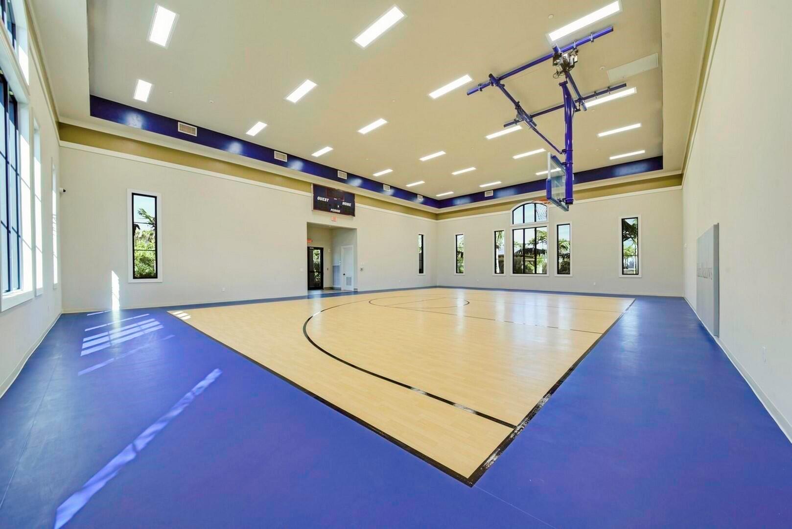 8644 Grand Prix Ln Boynton Beach, FL 33472