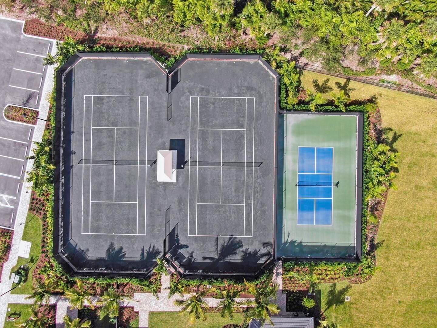 8644 Grand Prix Ln Boynton Beach, FL 33472