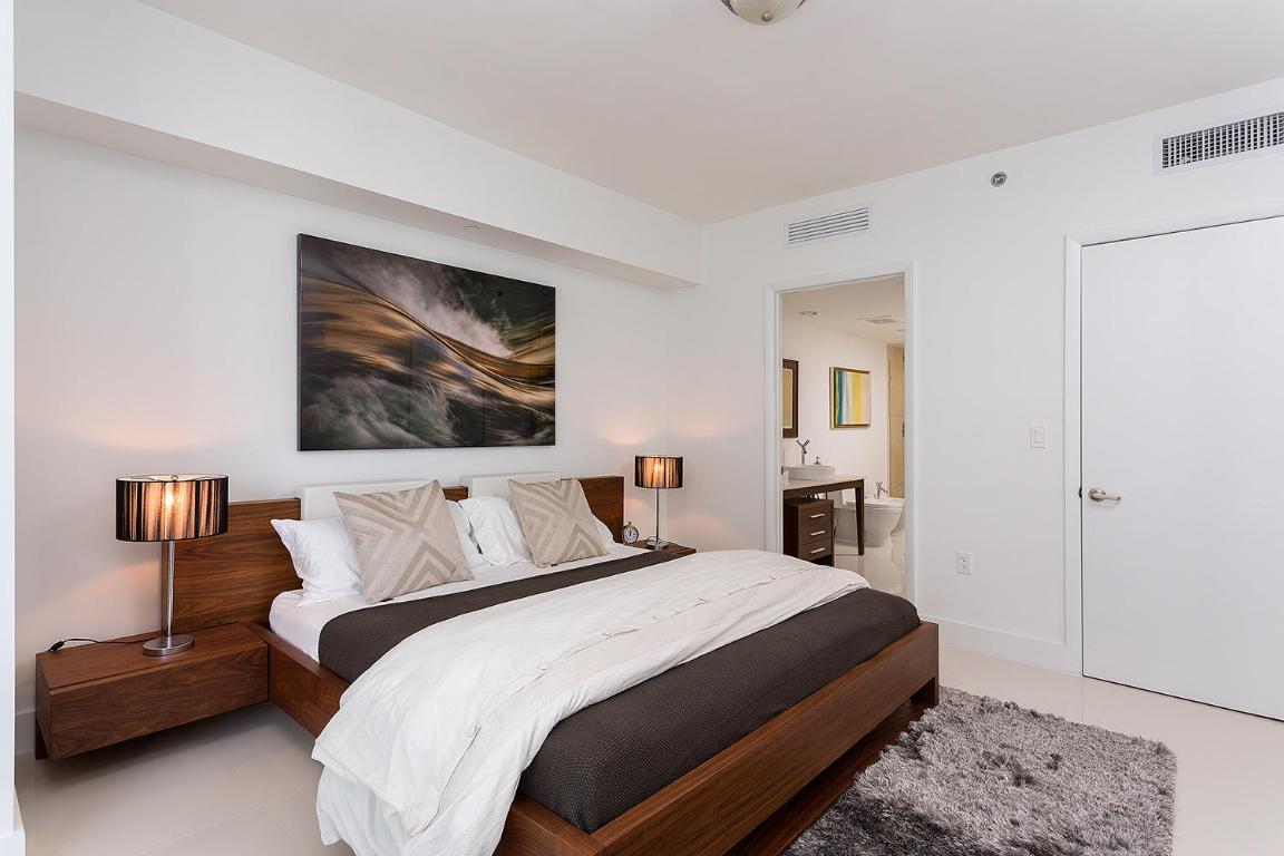 image Icon Brickell II17