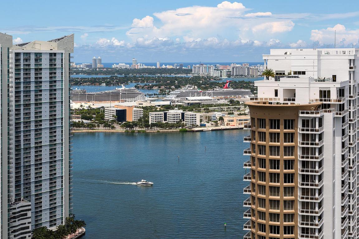 image Icon Brickell II25