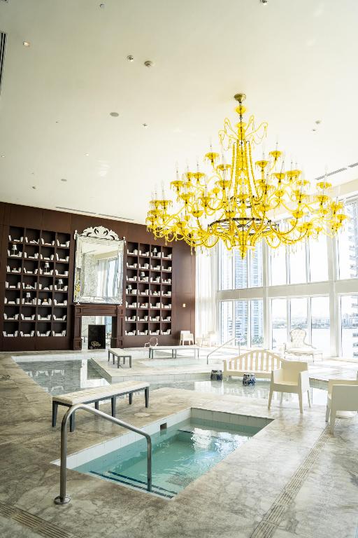 image Icon Brickell II35