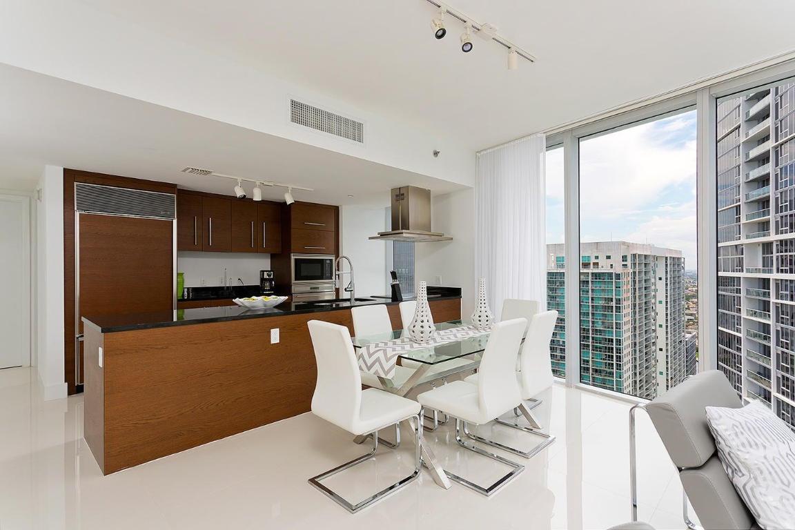 image Icon Brickell II8