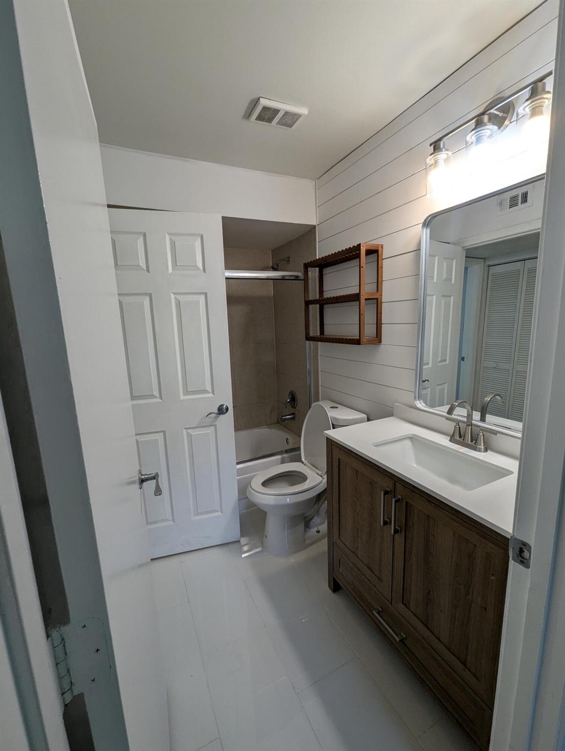 1215 Crystal Way #G Delray Beach, FL 33445