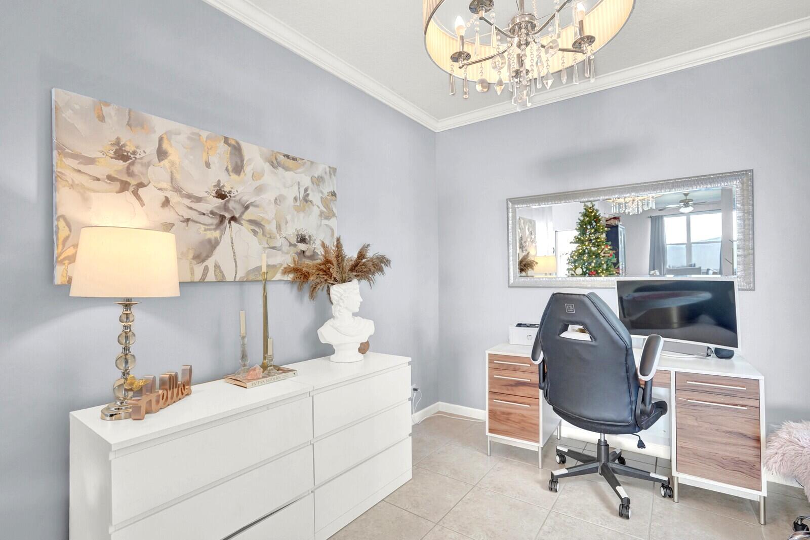 130 Canterbury Pl Royal Palm Beach, FL 33414