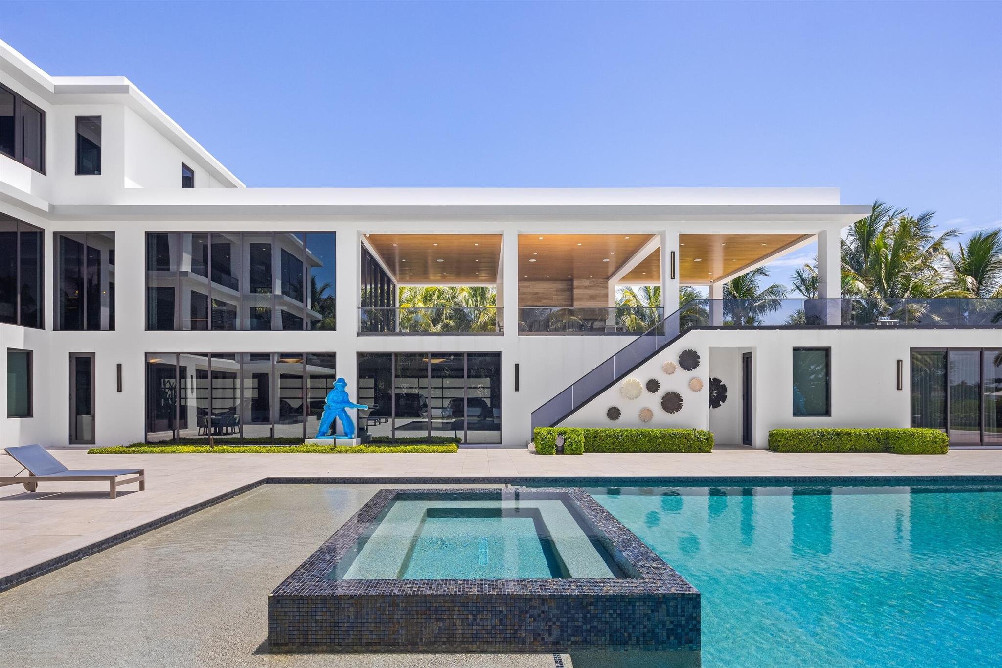 1660 S Ocean Blvd Manalapan, FL 33462