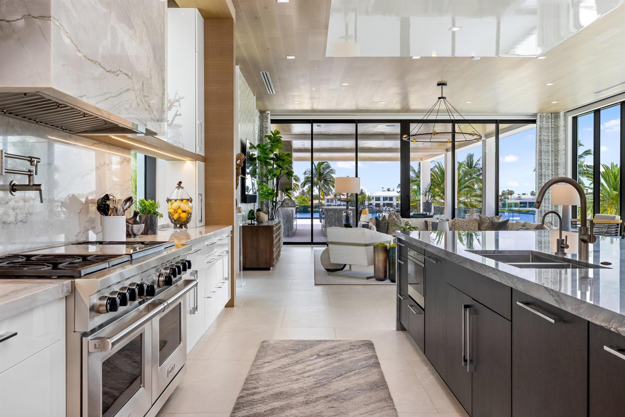 1660 S Ocean Blvd Manalapan, FL 33462