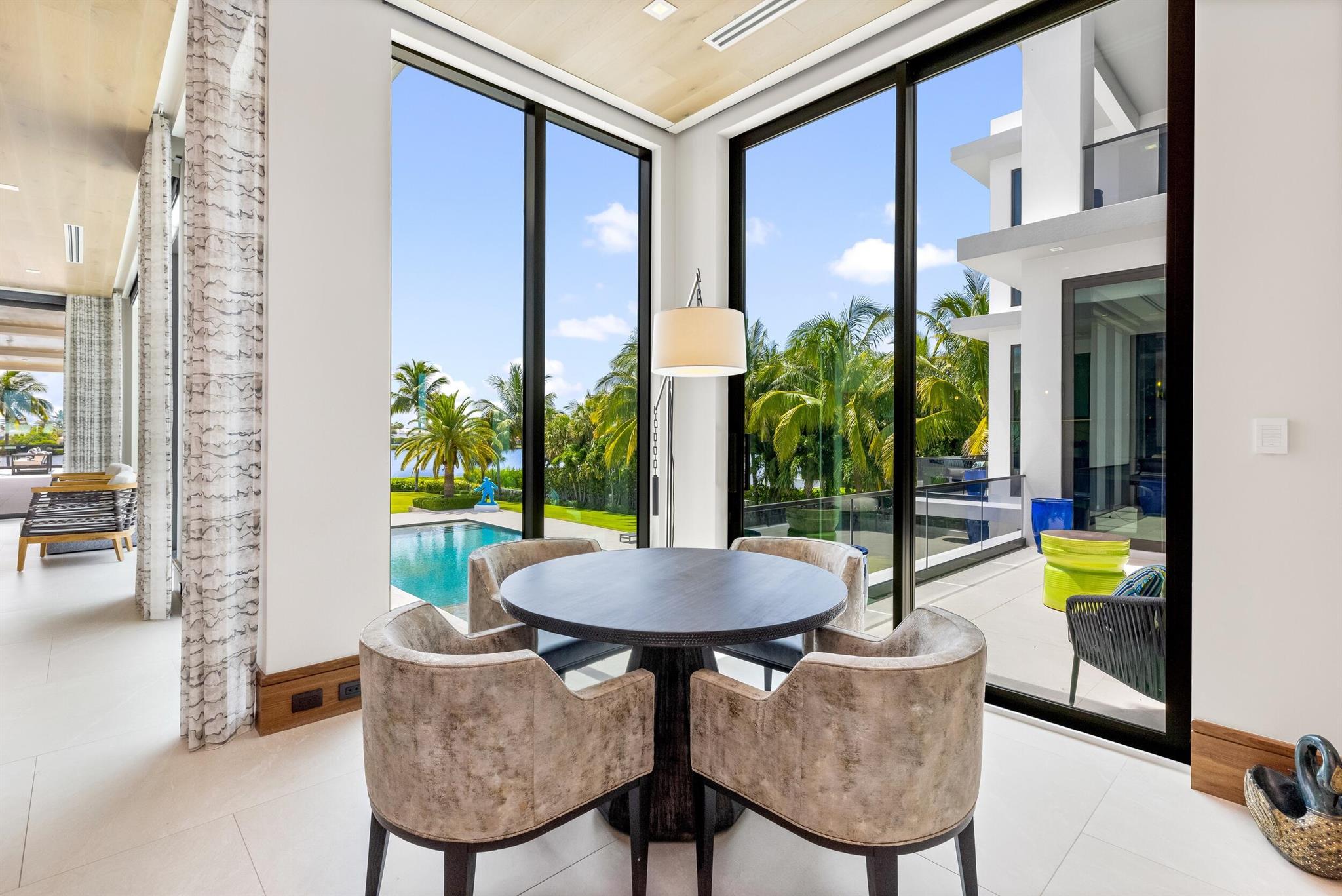 1660 S Ocean Blvd Manalapan, FL 33462