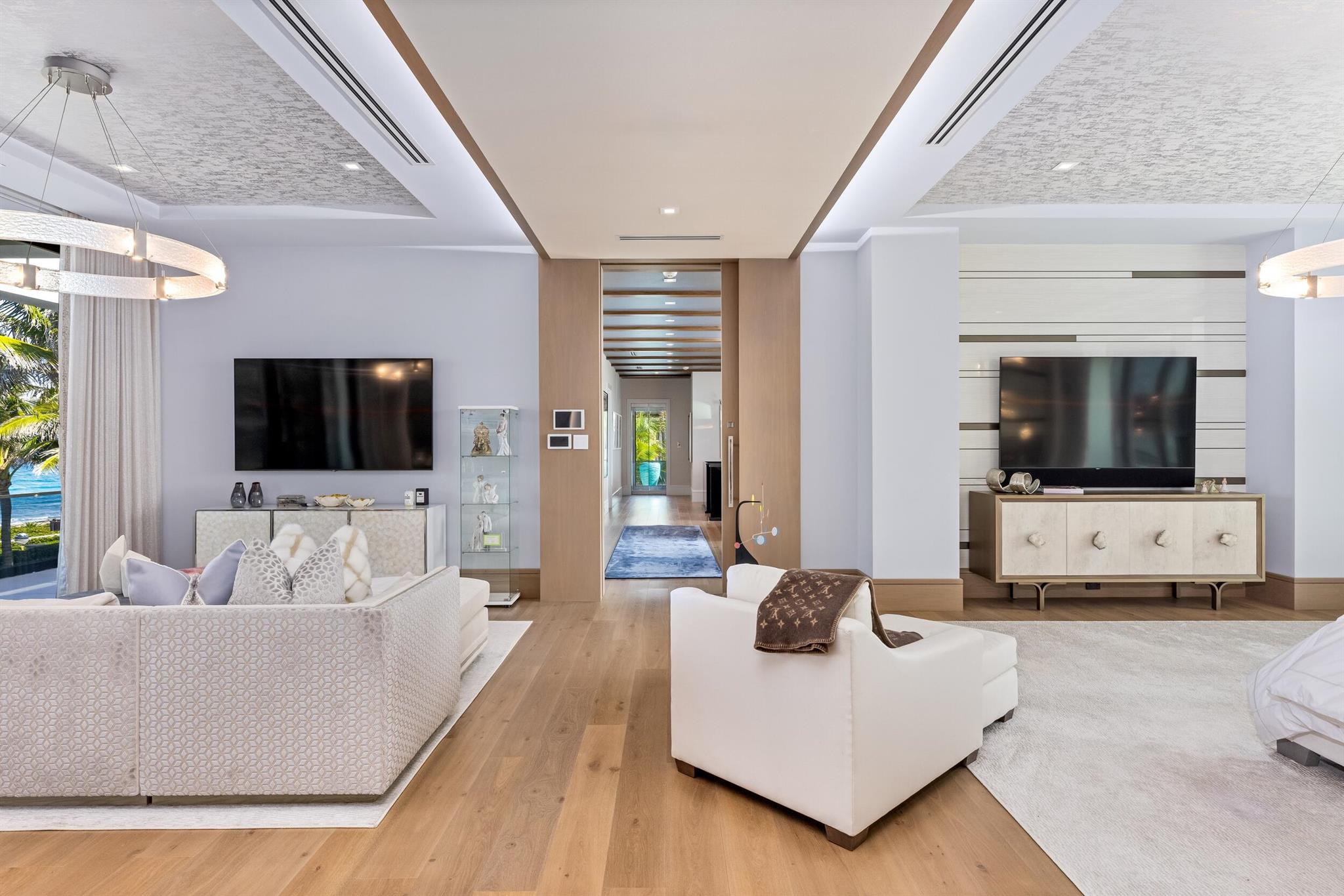 1660 S Ocean Blvd Manalapan, FL 33462