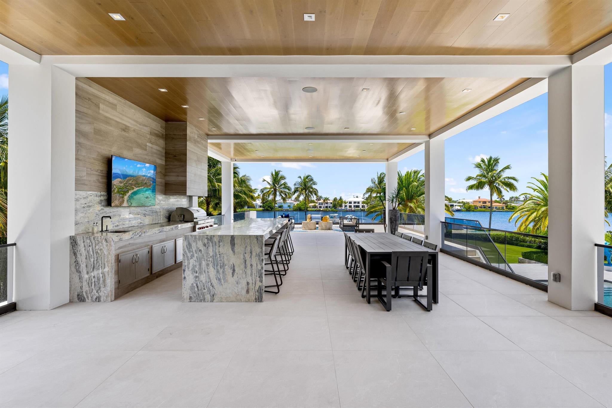 1660 S Ocean Blvd Manalapan, FL 33462