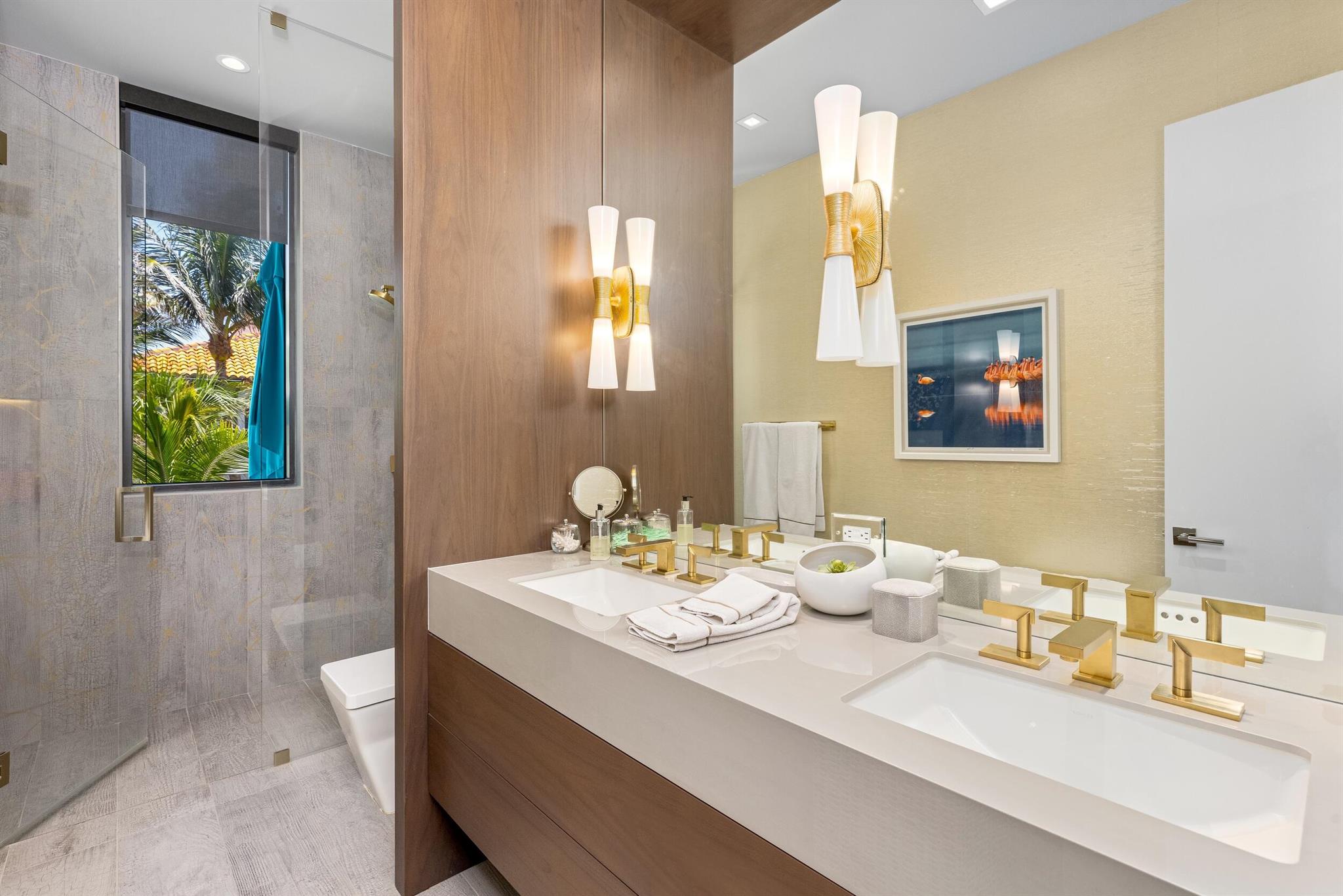 1660 S Ocean Blvd Manalapan, FL 33462