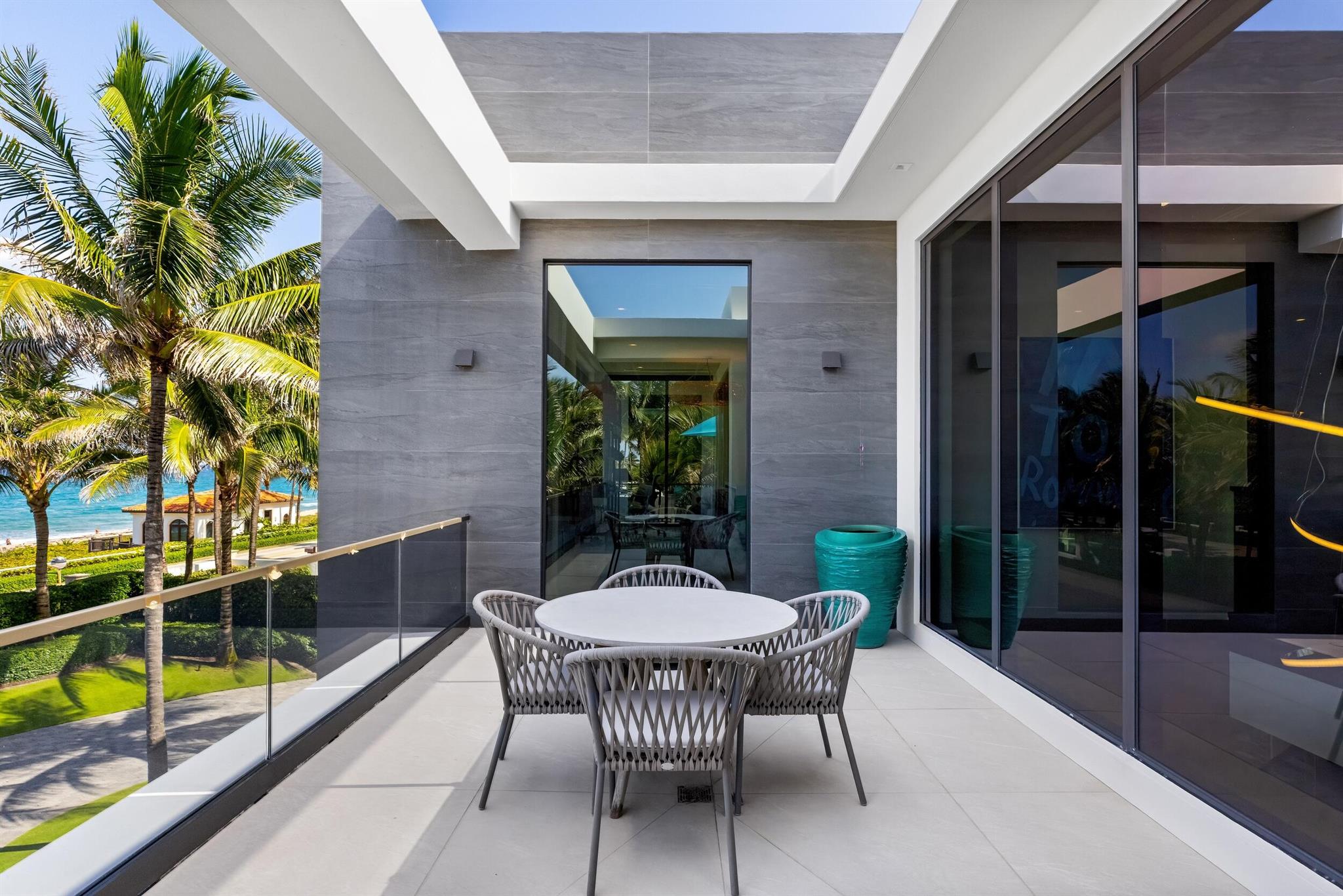 1660 S Ocean Blvd Manalapan, FL 33462