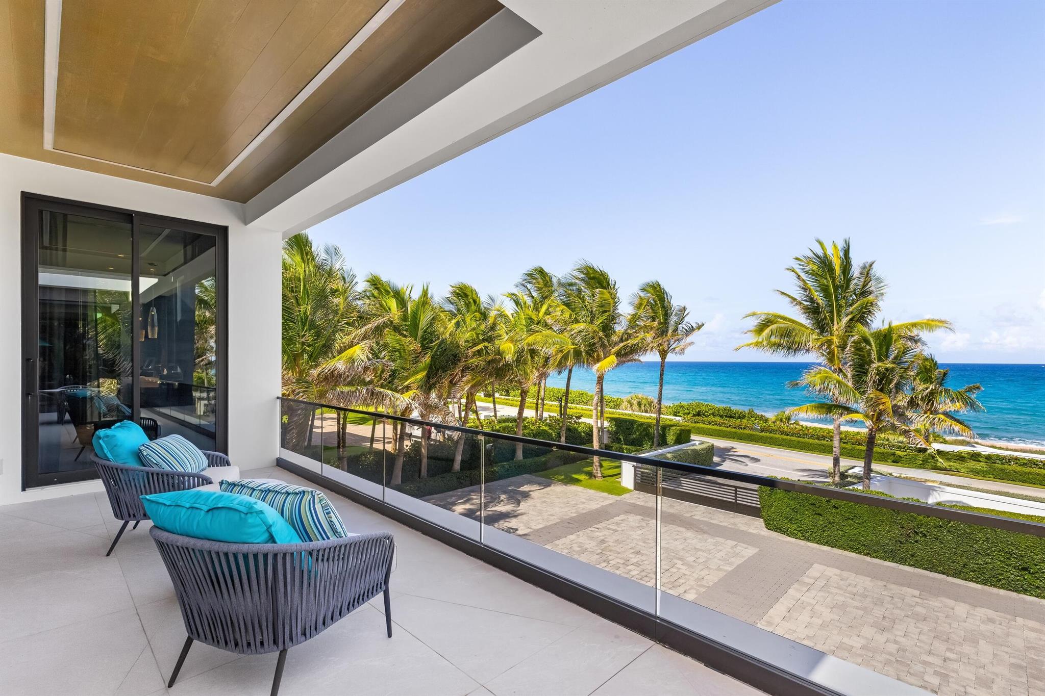 1660 S Ocean Blvd Manalapan, FL 33462