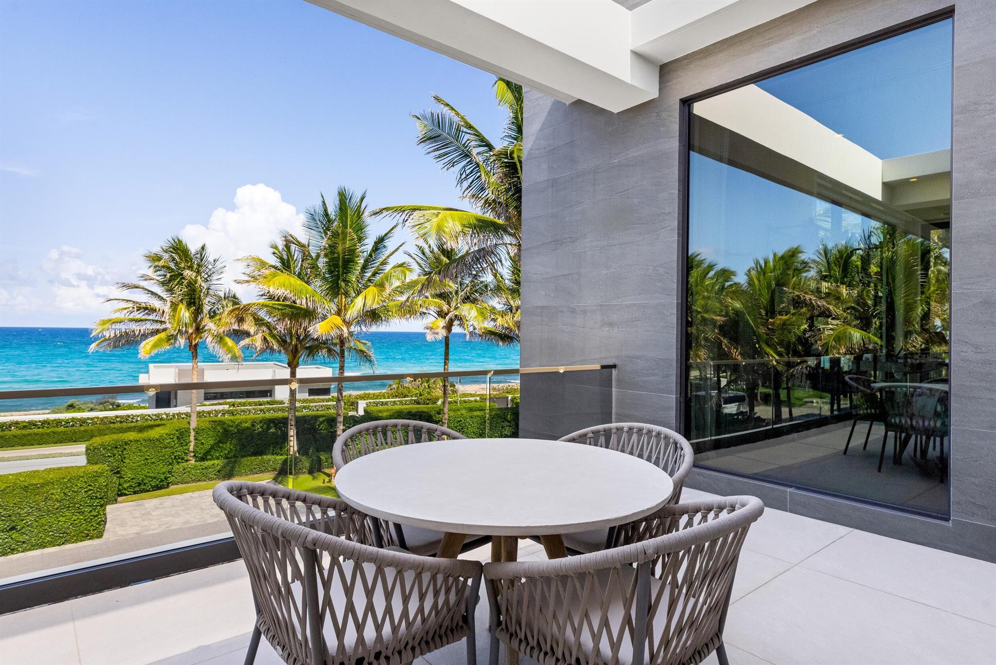 1660 S Ocean Blvd Manalapan, FL 33462