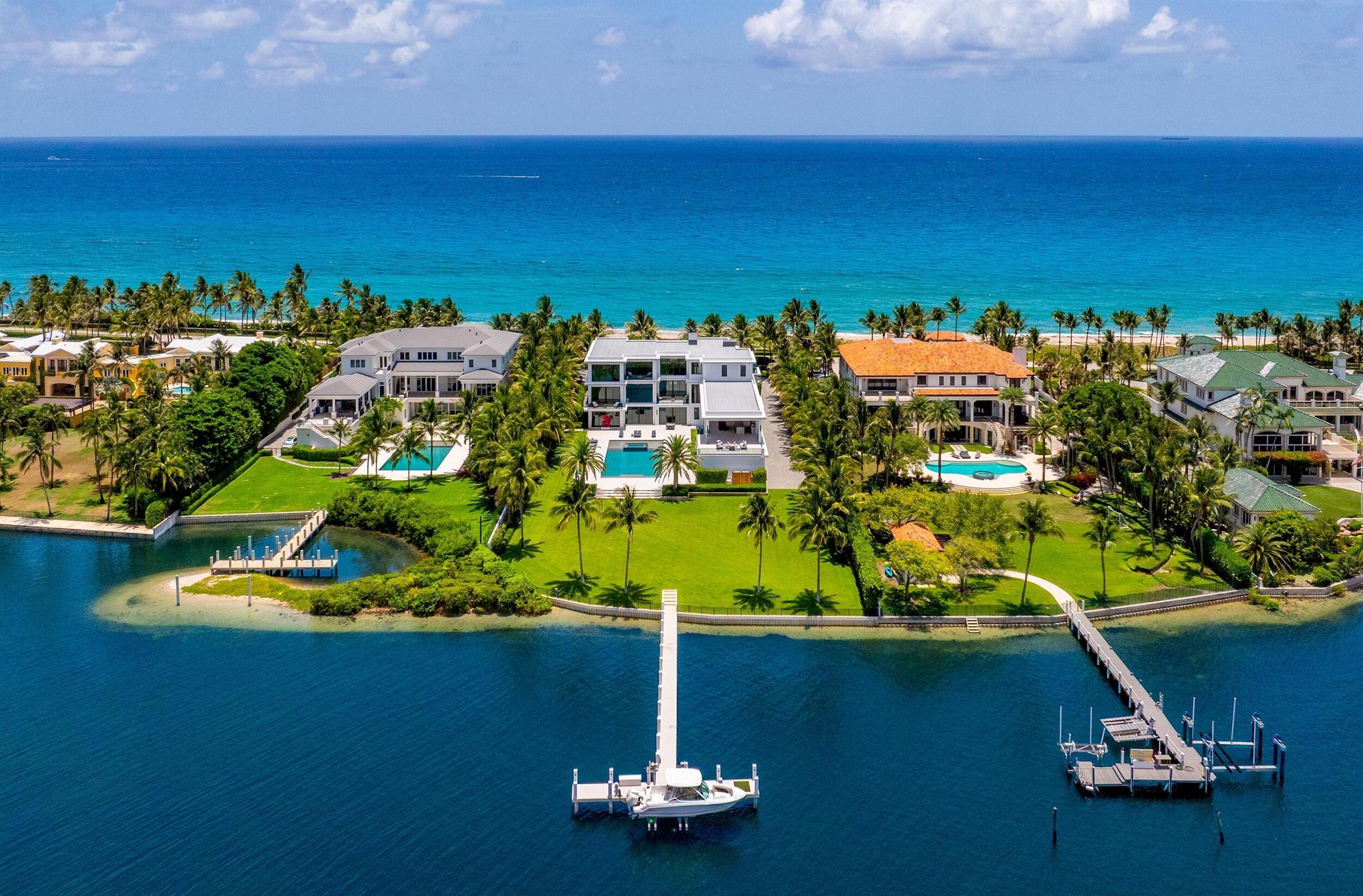 1660 S Ocean Blvd Manalapan, FL 33462