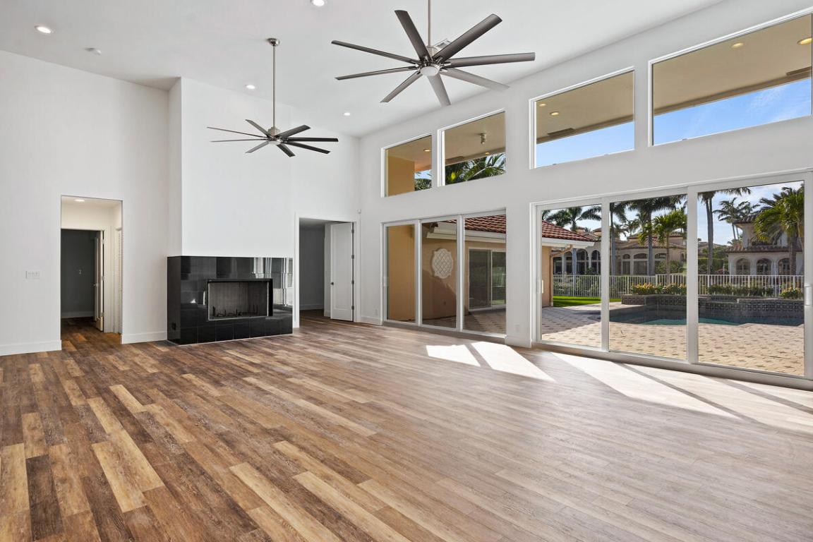 533 E Alexander Palm Boca Raton, FL 33432