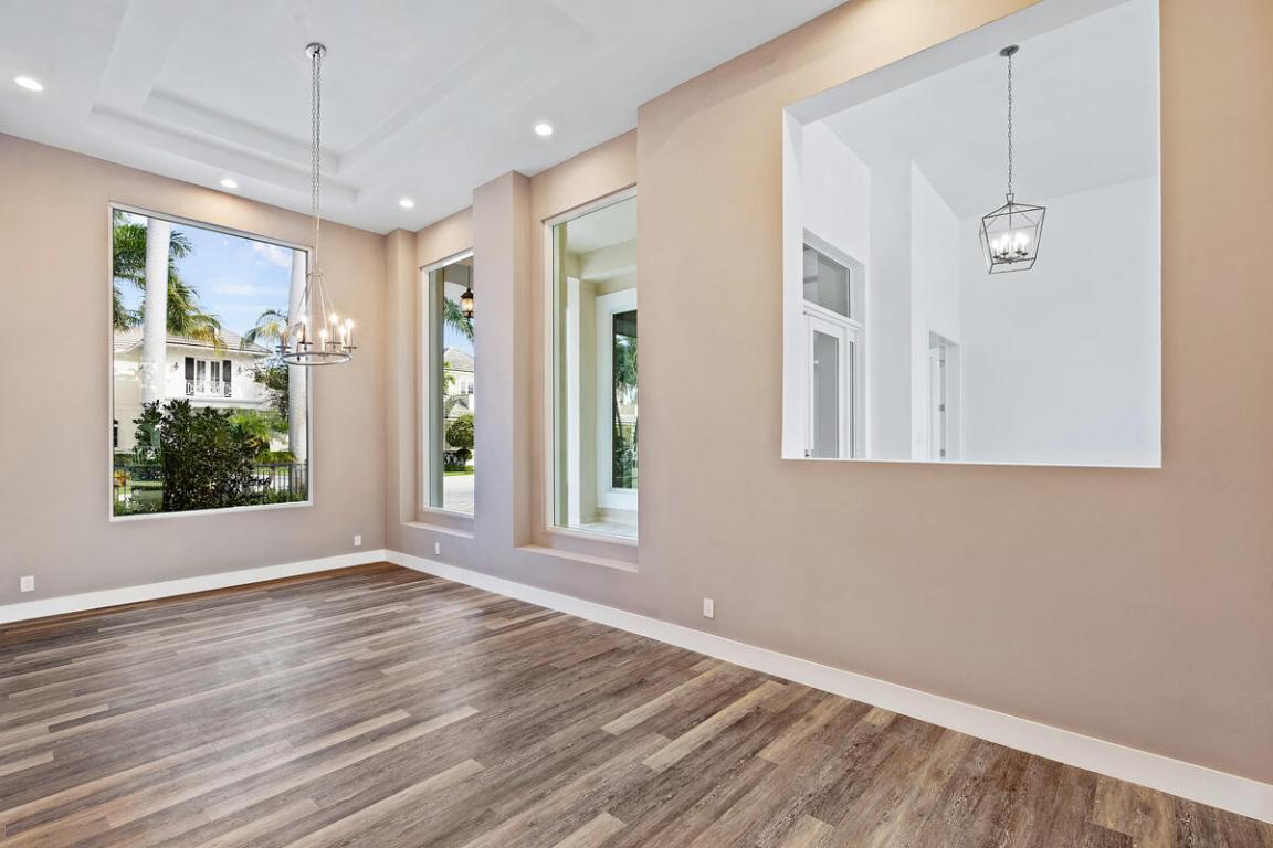 533 E Alexander Palm Boca Raton, FL 33432