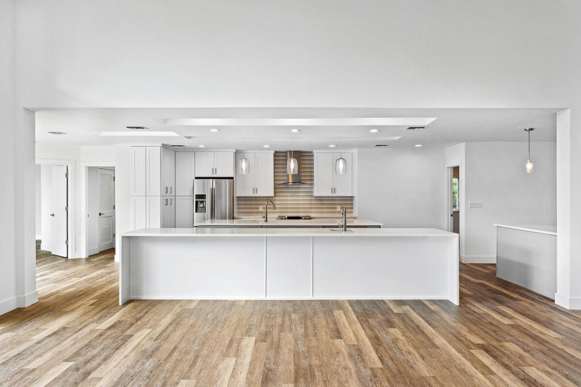 533 E Alexander Palm Boca Raton, FL 33432