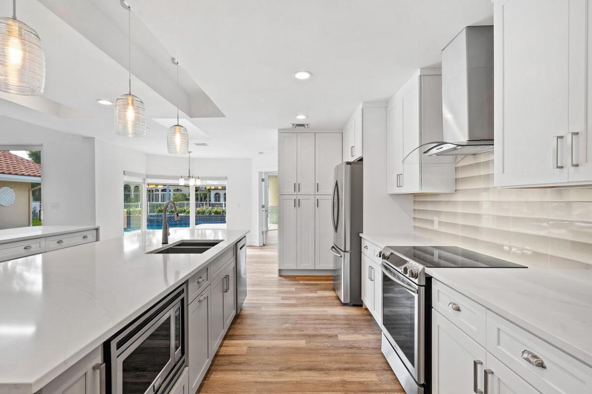 533 E Alexander Palm Boca Raton, FL 33432