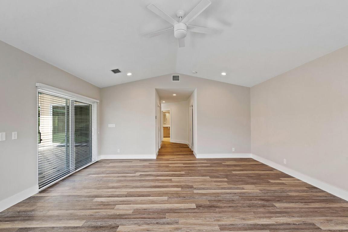 533 E Alexander Palm Boca Raton, FL 33432